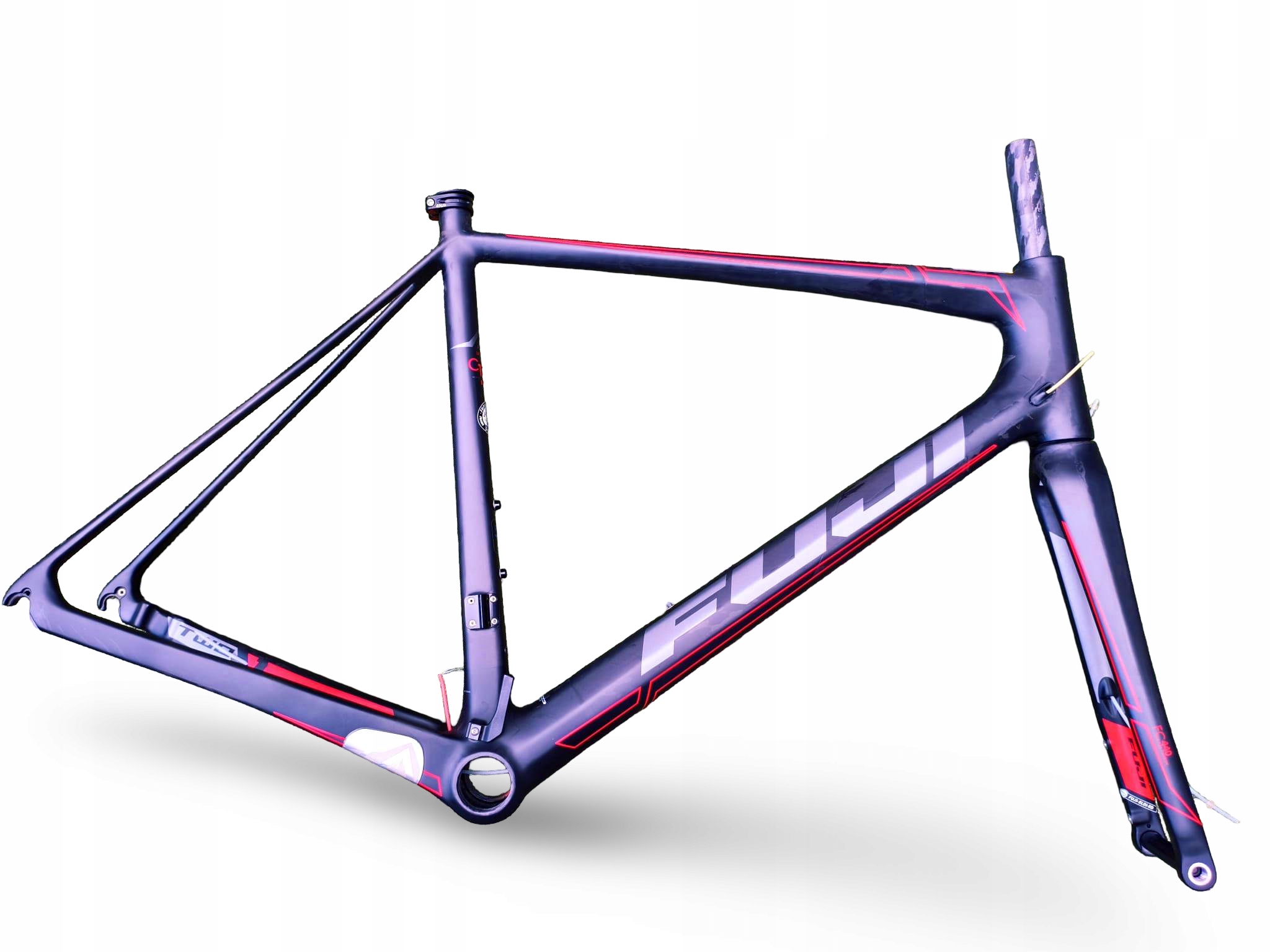 КАРБОНОВАЯ РАМА ДЛЯ ШОССЕЙНОГО ВЕЛОСИПЕДА FUJI SL 2.1 DISC 58CM SATIN CARBON