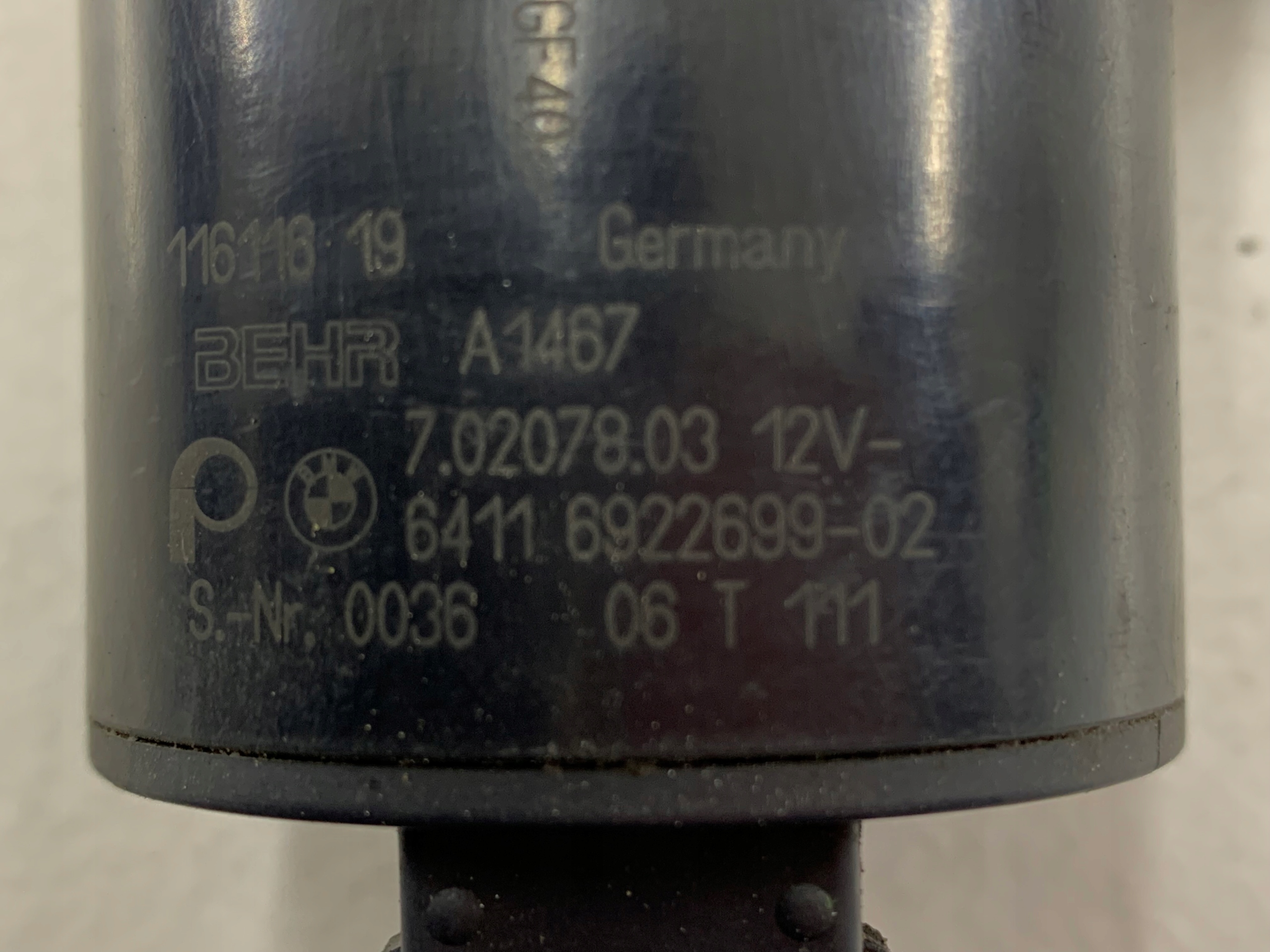 BMW E65 LIFT 3.0 D supplementary water pump 6922699