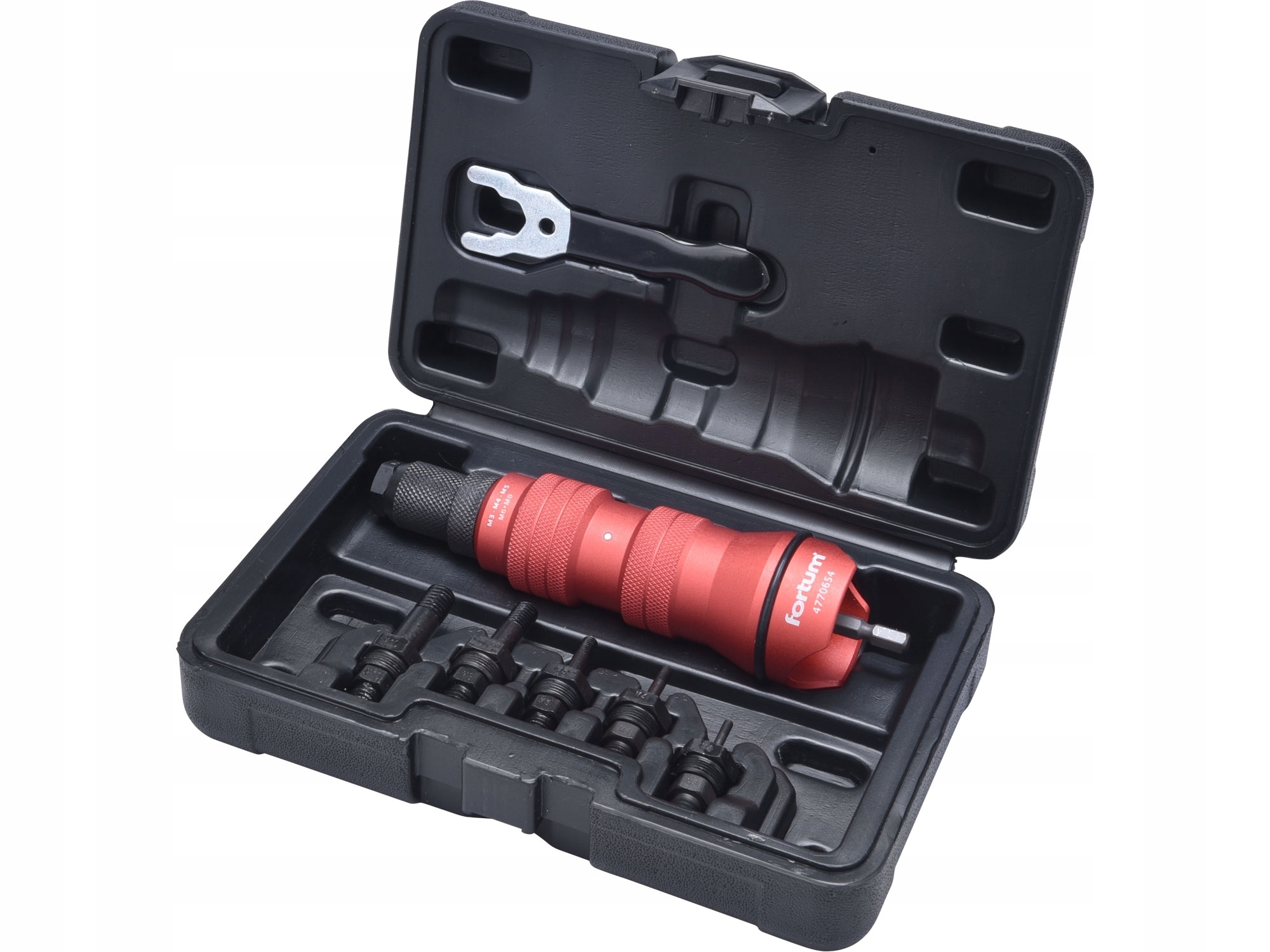 ЧЕШСКАЯ ЗАКЛЕПОЧНАЯ ГАЙКА ДЛЯ ШУРУПОВЕРТА