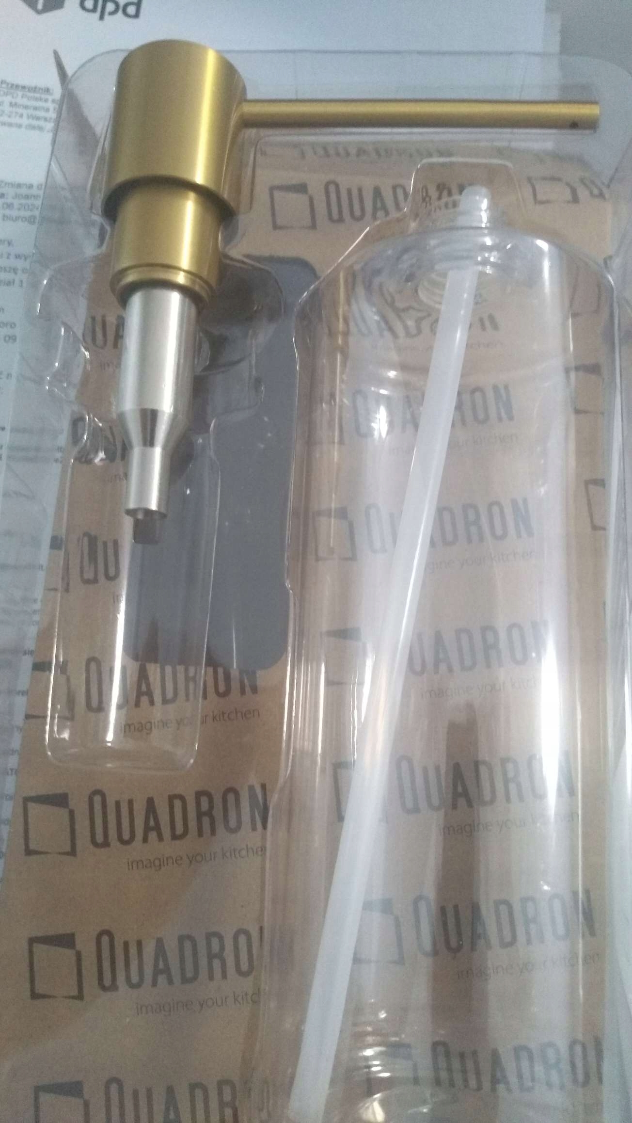 Dozownik do płynu QUADRON LORI złoty /METALOWY SOLIDNIE WYKONANY/ Szerokość pojemnika 5.6 cm