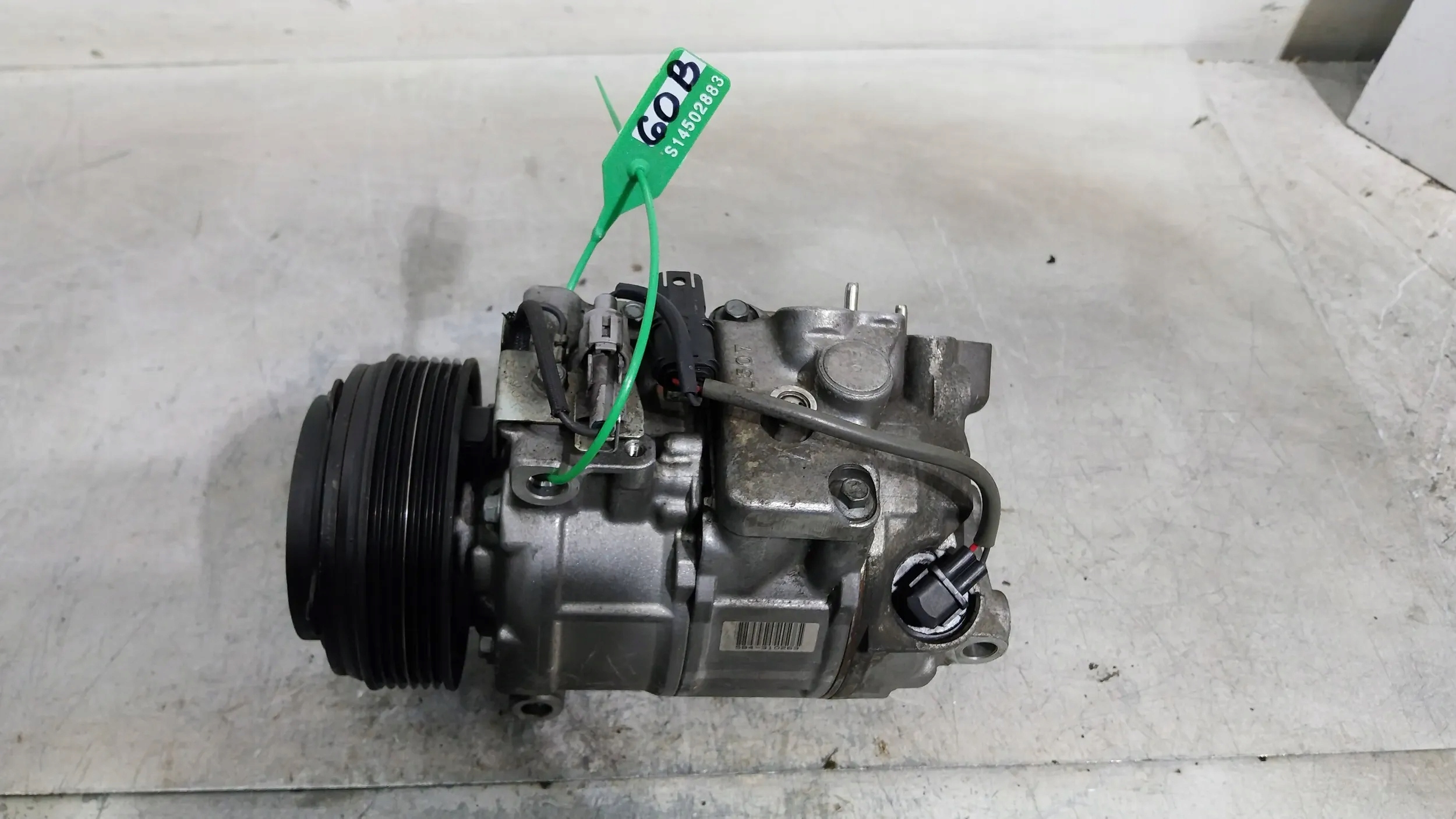 kompresor klimatizacije 447260-1852 BMW E90 E91 E92 E93 E87 E84 2.0D N47