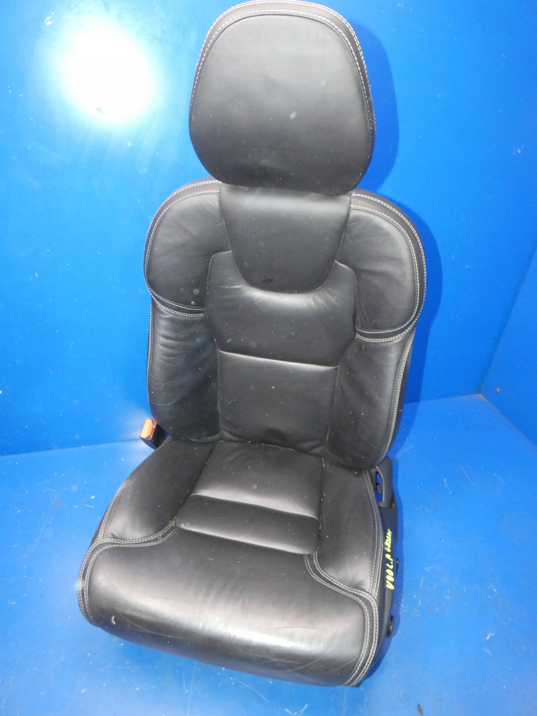 VOLVO V90 II S90 II seat driver´s left front leather GRZANY