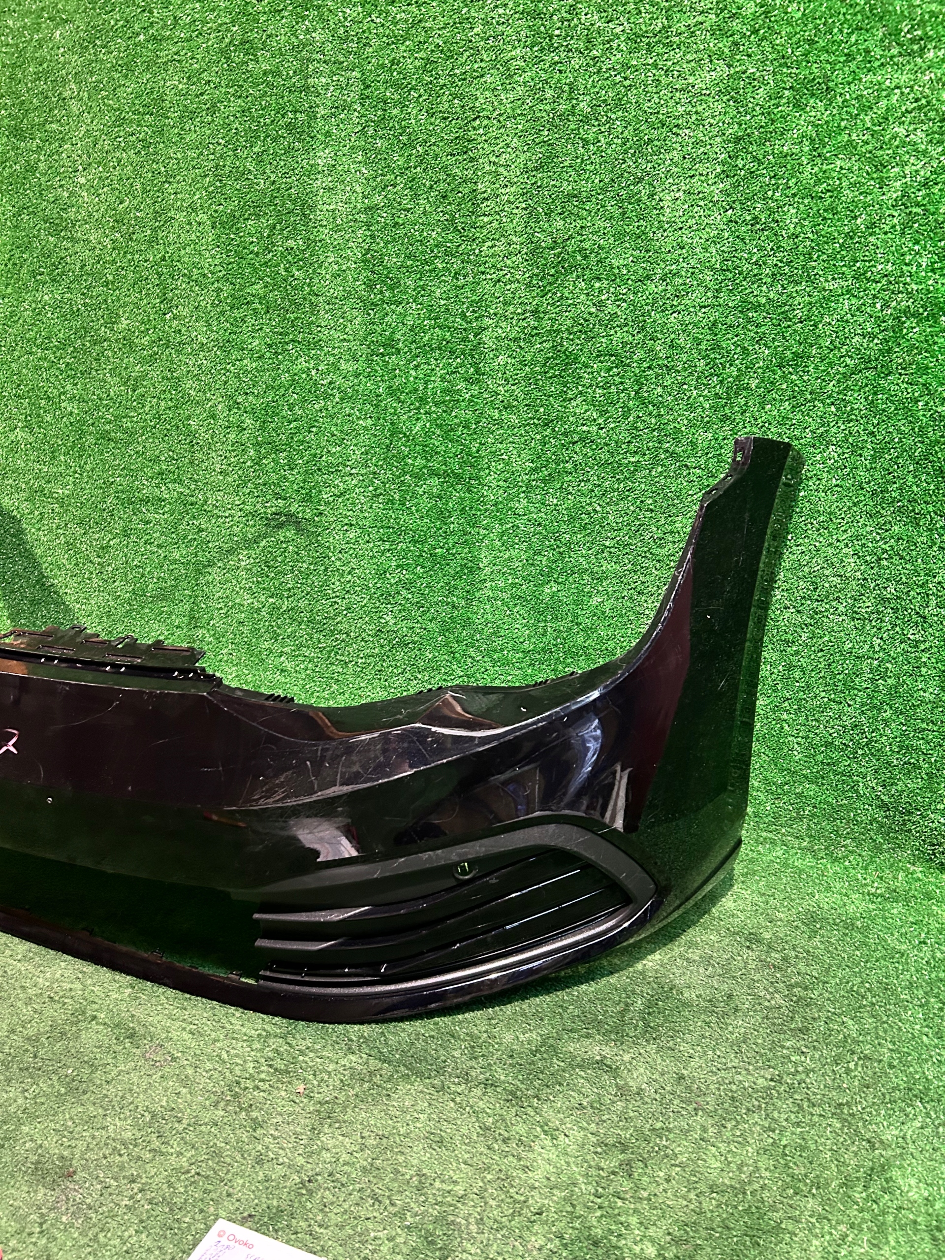 nárazník přední předek VW GOLF VIII