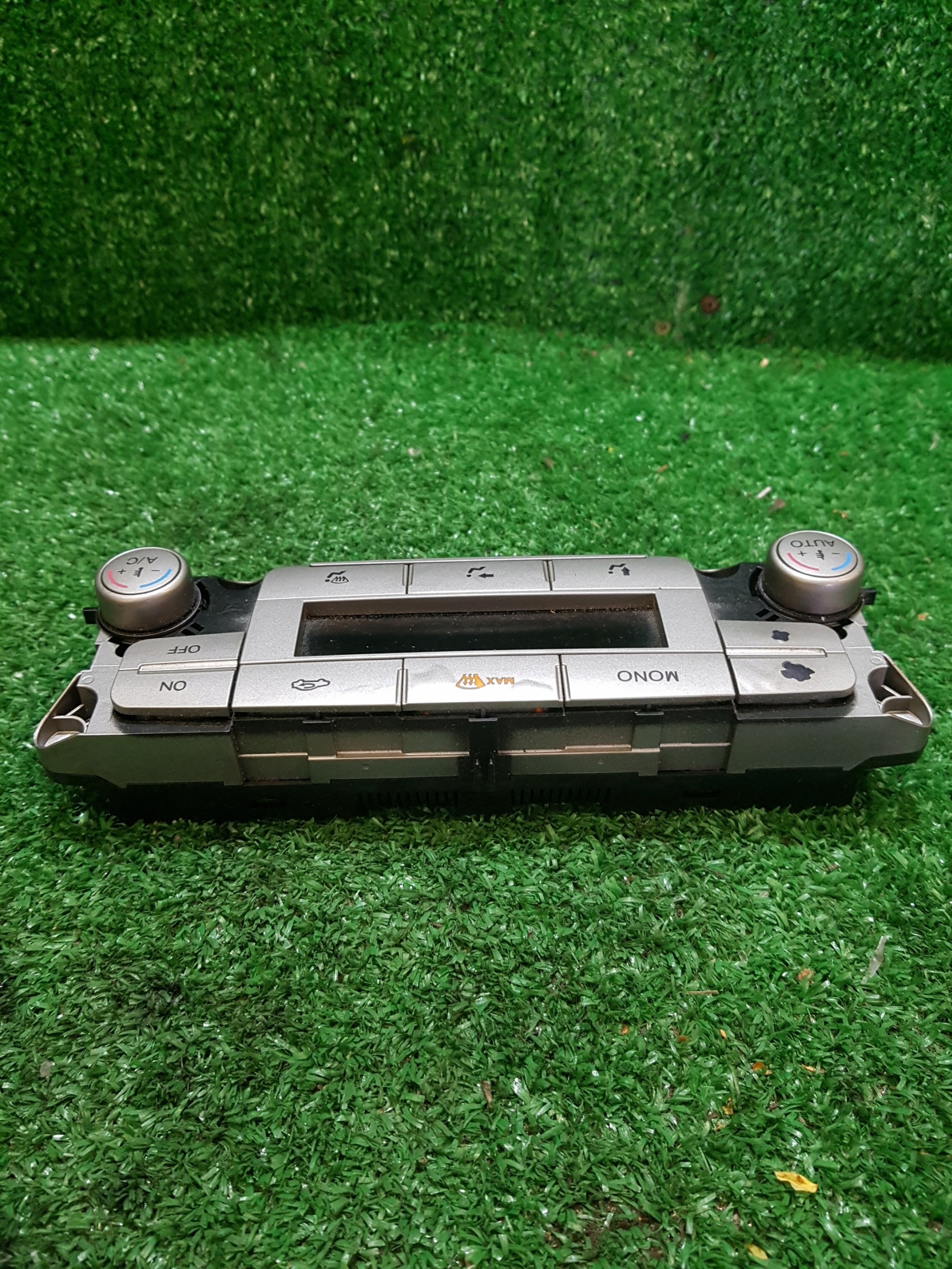 control panel air conditioning devices FORD MONDEO MK 4 7S7T18C612AF