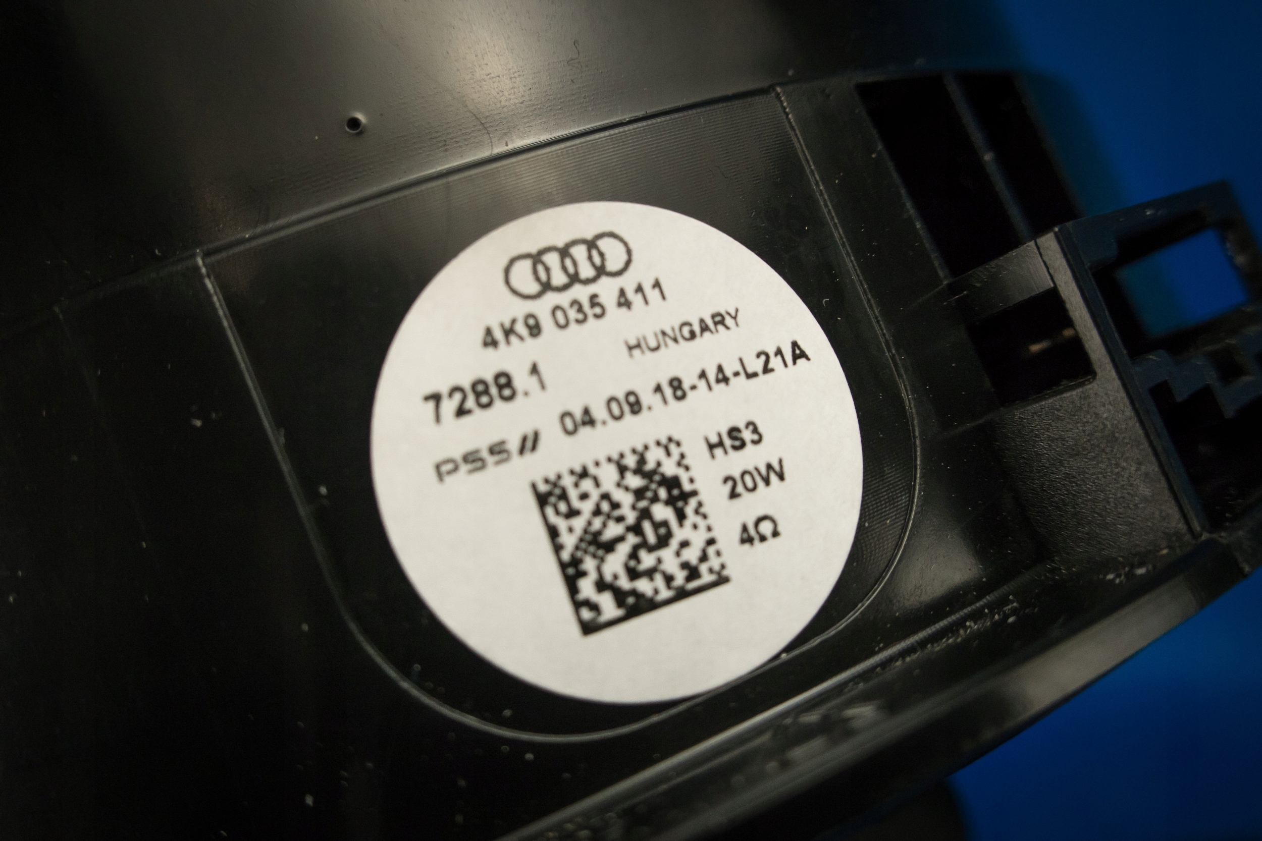 speaker niskotonowy rear part Audi A6 A7 4K 4K9035411