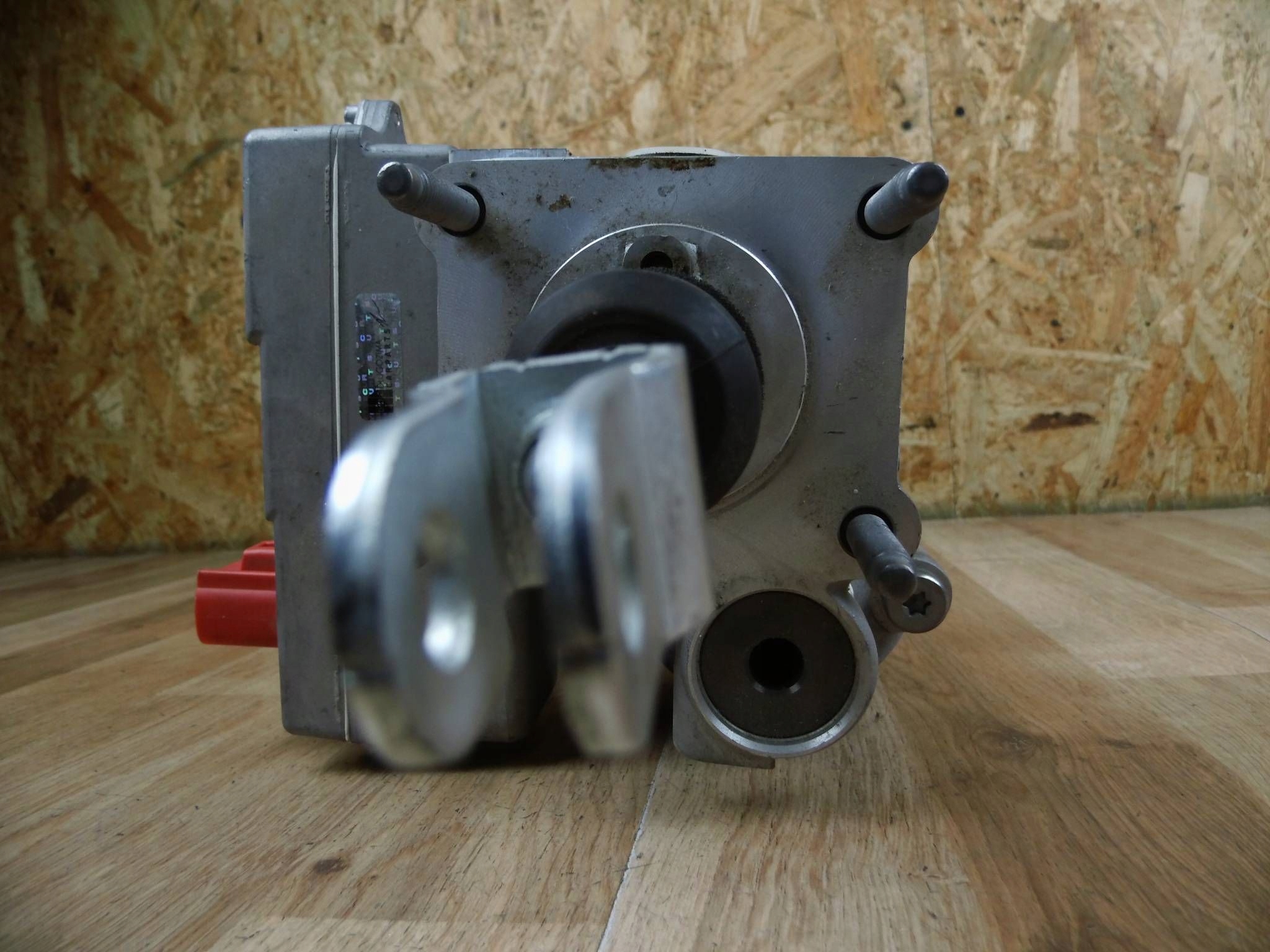 Hyundai Kona e Servofreno CM585-00000 CM585-53000