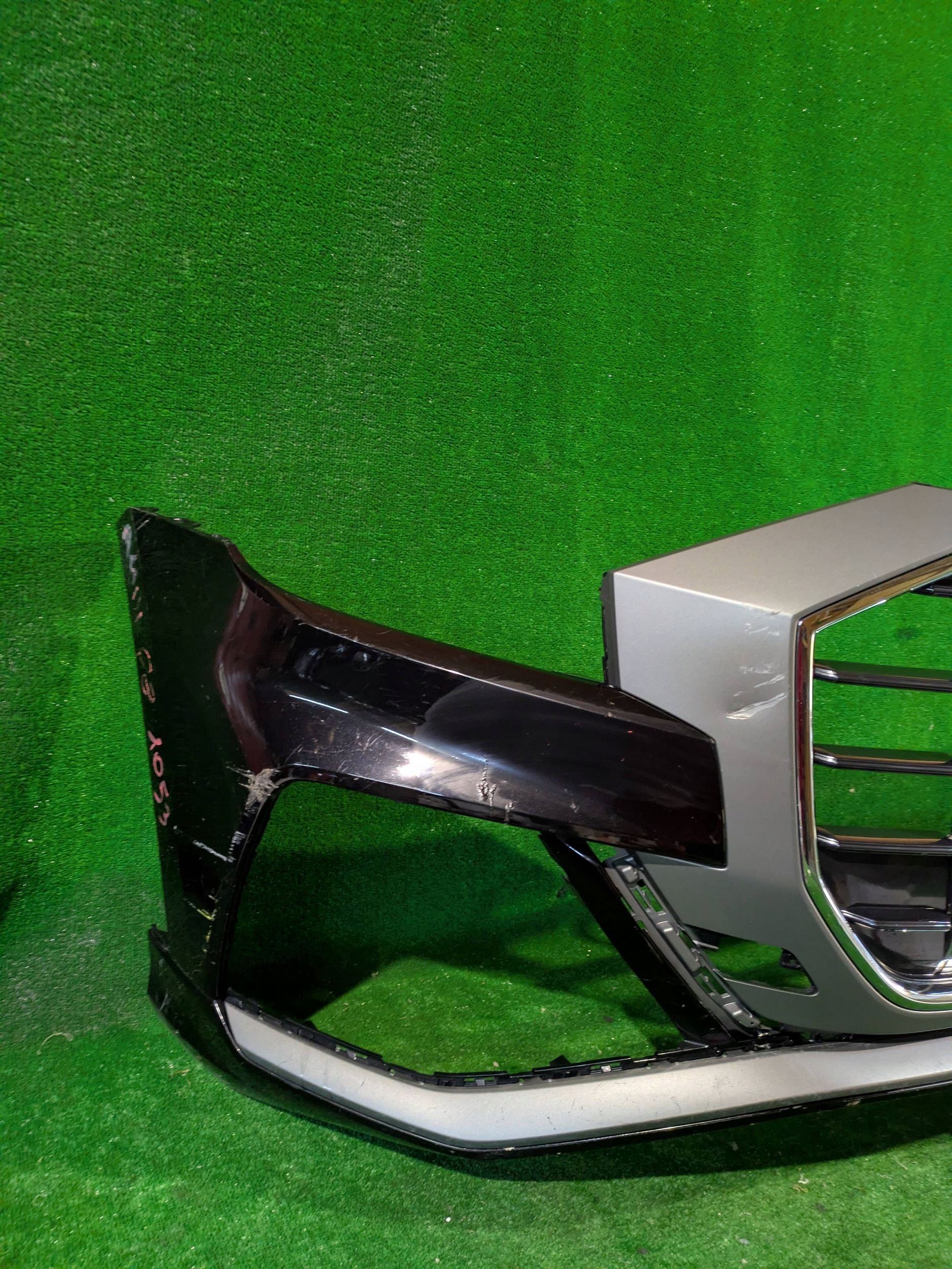front bumper front AUDI Q8 4M8 NR.Z1053