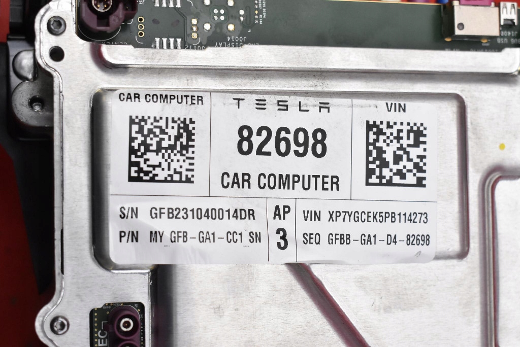 control unit computer AUTOPILOTA 1684435-00-J TESLA MODEL Y 78.4 kWh 507KM 20