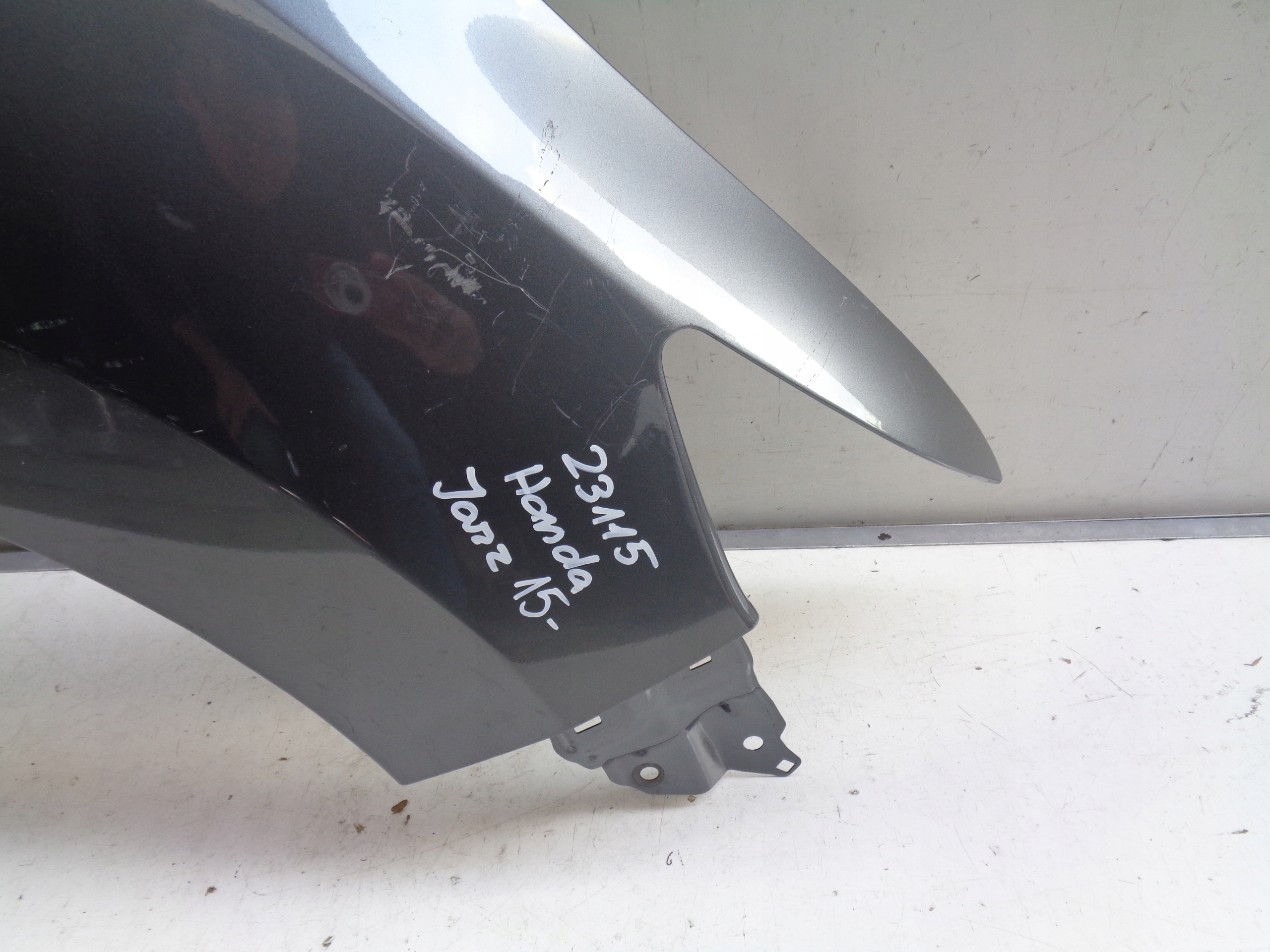 fender right front HONDA JAZZ IV 15- NR 23115