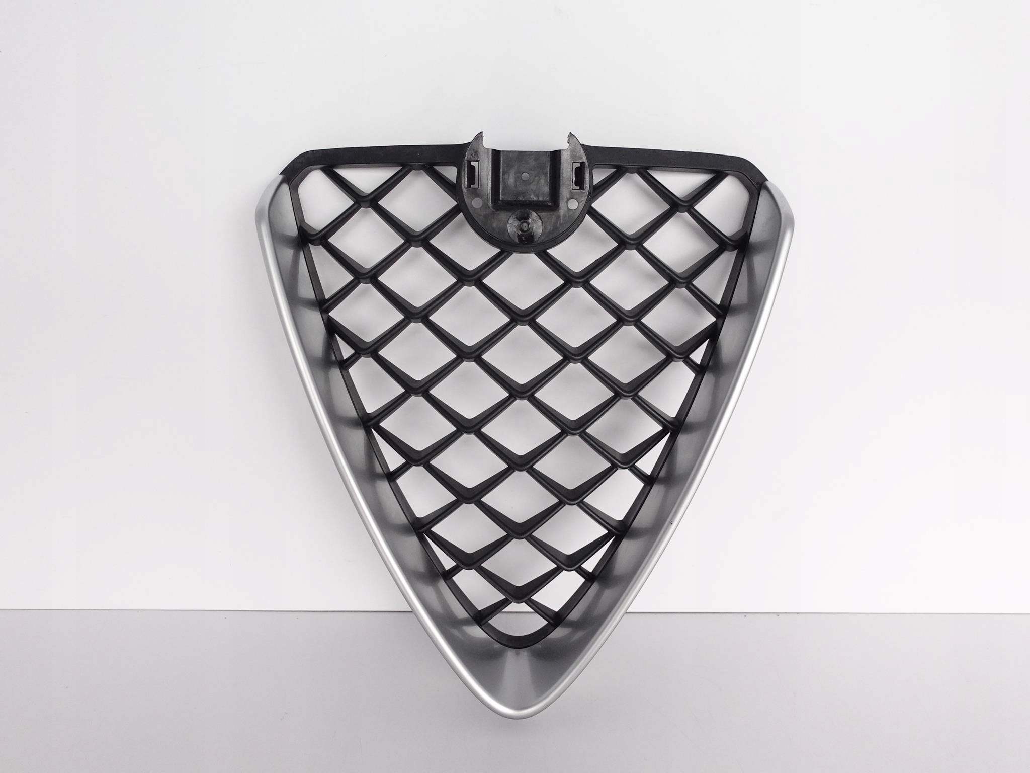 ALFA ROMEO STELVIO QUADRIFOGLIO Q4 GRILL ATRAPA