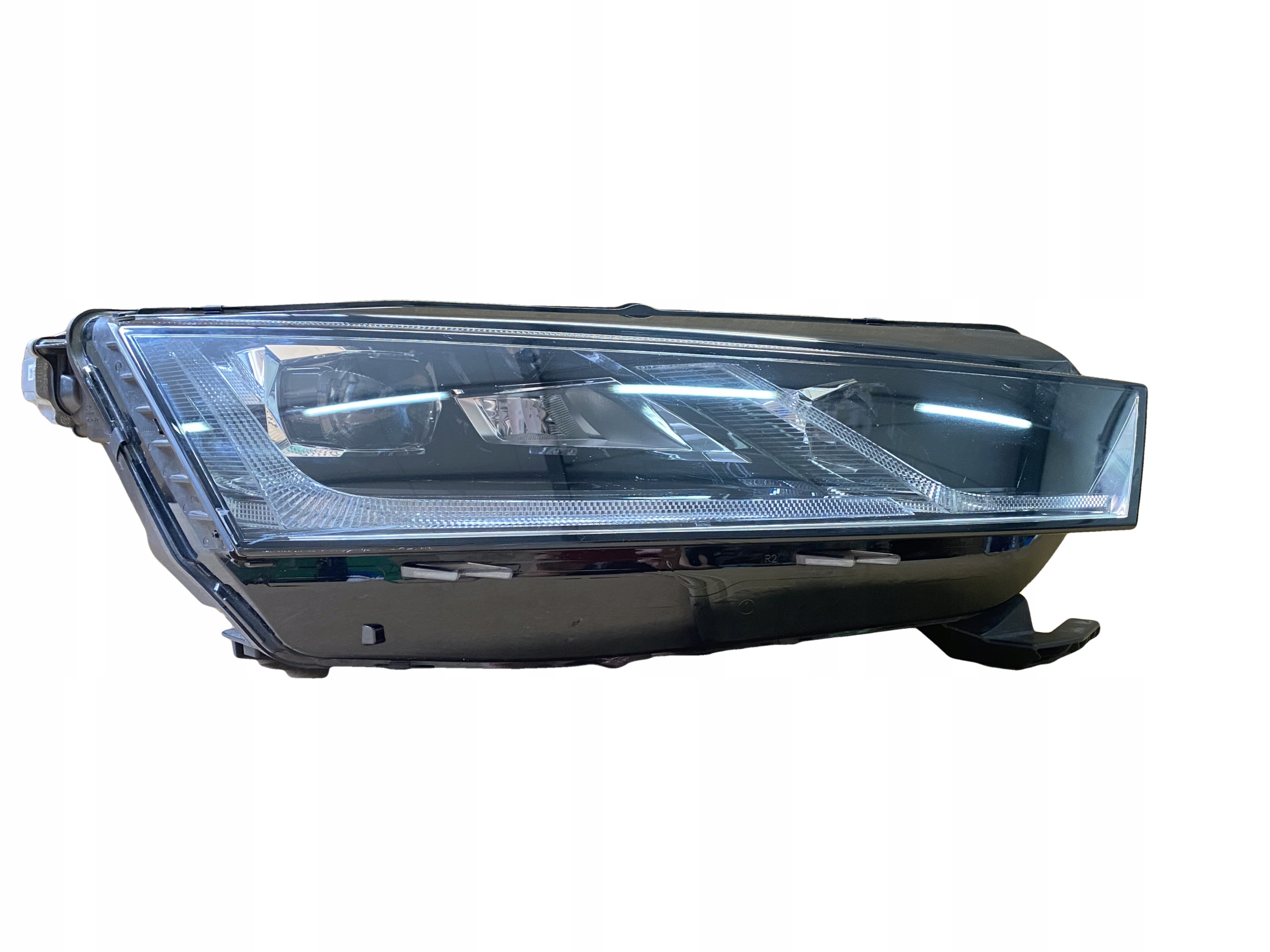 SKODA OCTAVIA IV light right FULL LED original