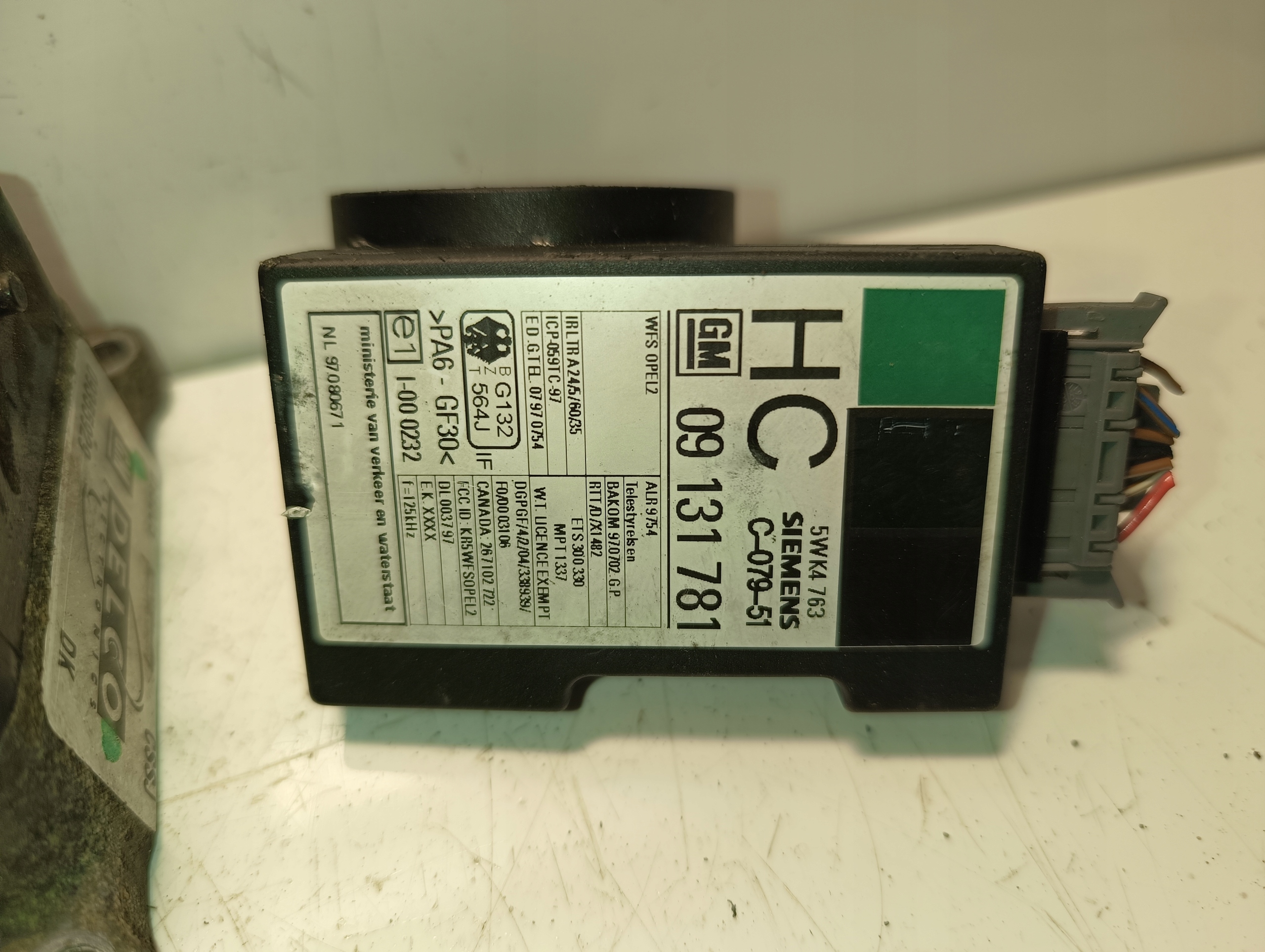 Sterownik silnika Zestaw Startowy Immo Astra II G 1.4 1.6 16V 09355929 Producent części Opel OE