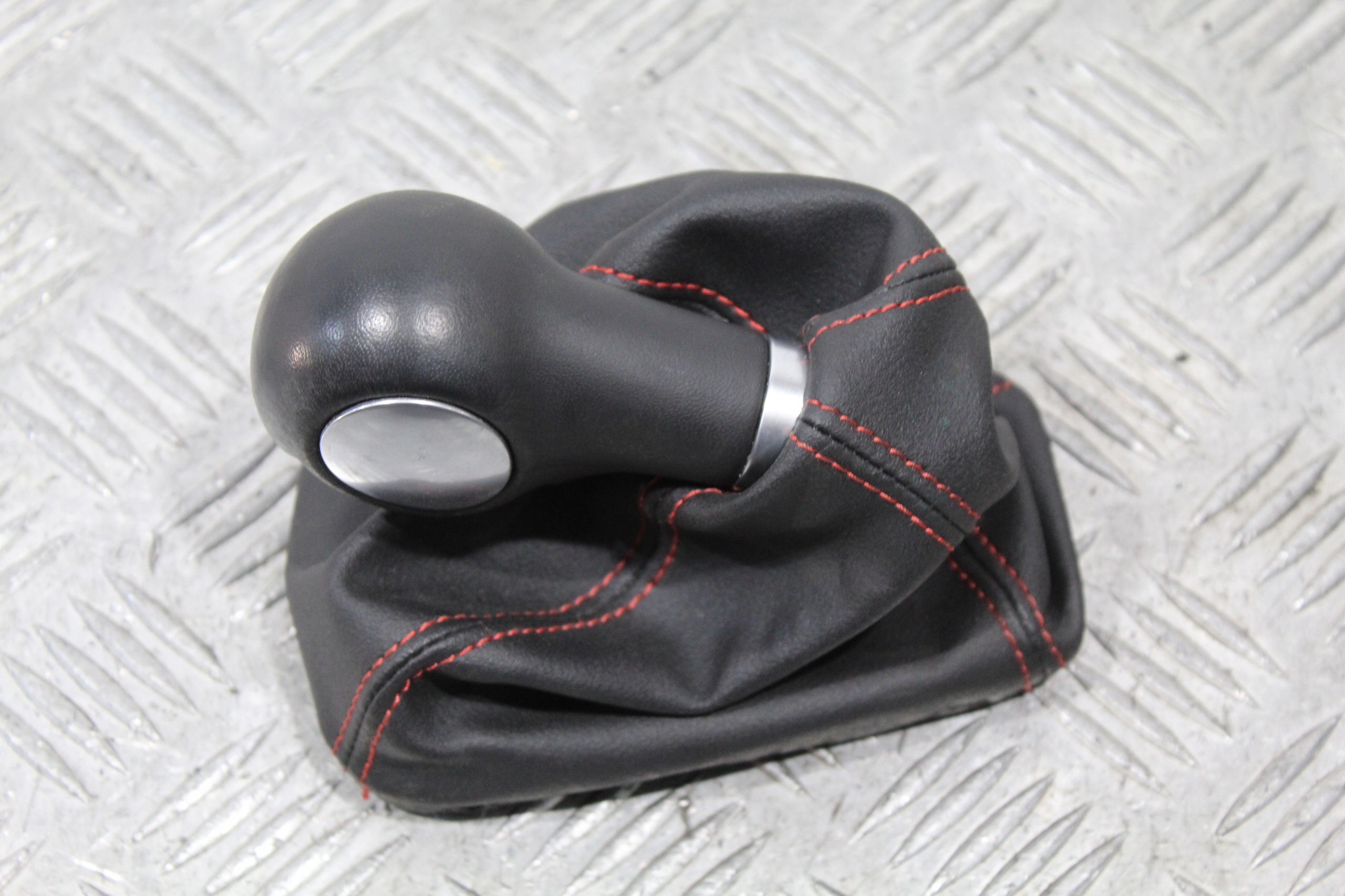 GALKA MIESZEK LEWAREK BIEGOW GIULIETTA VELOCE