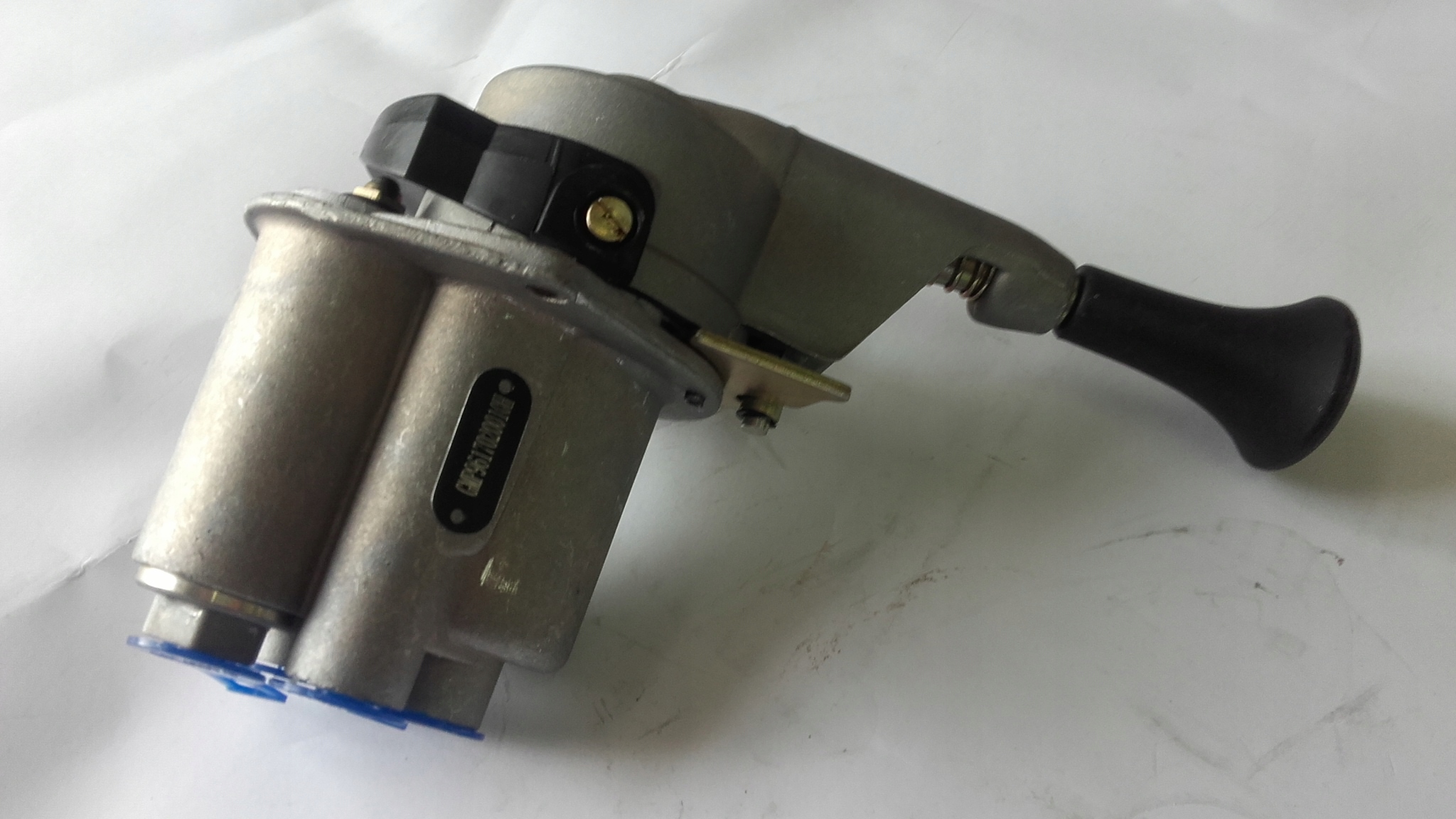 TATRA JELCZ ZAWÓR HAMULCA RĘCZNEGO Z RĄCZKĄ LUBLIN