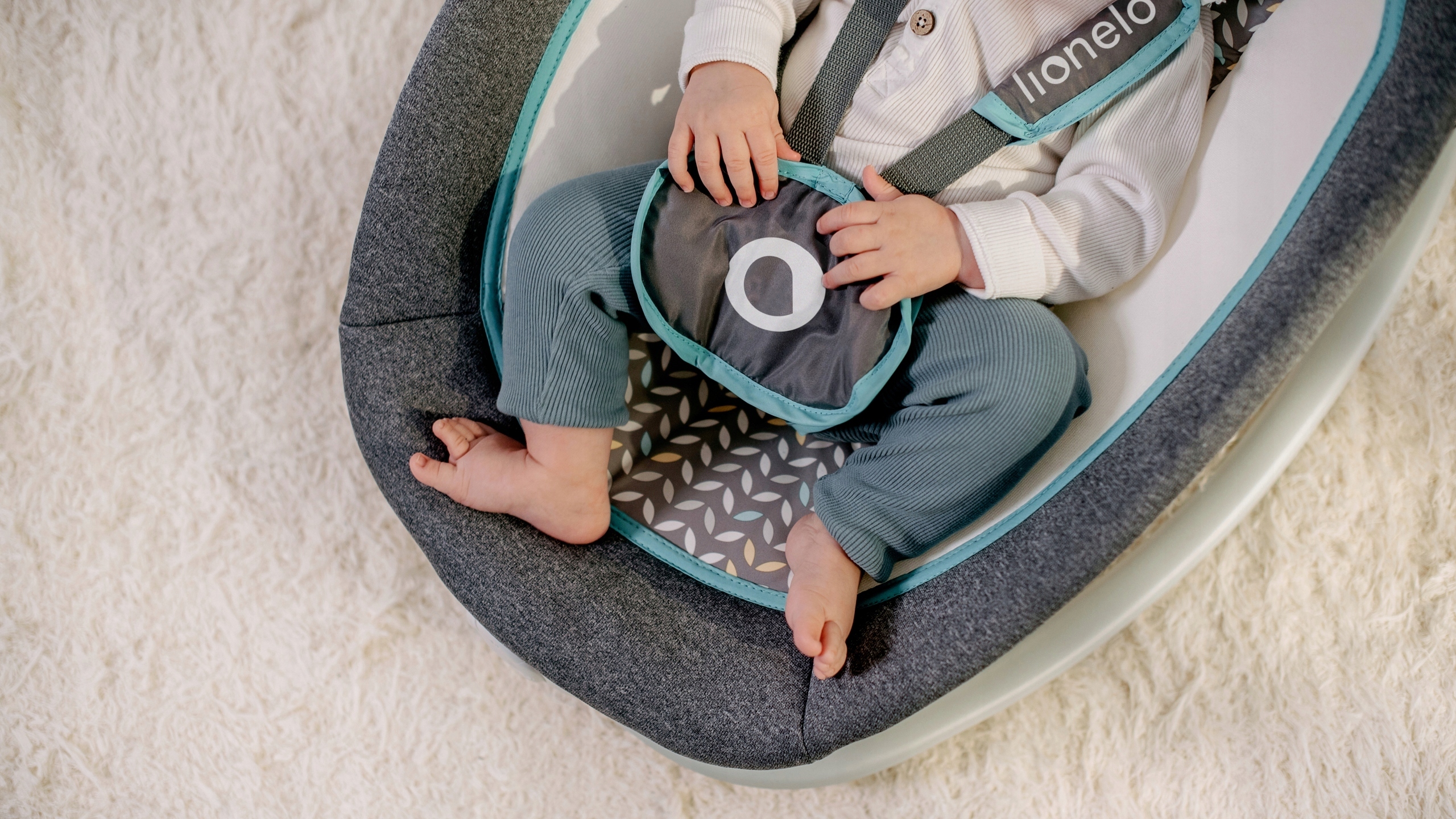 LIONELO PASCAL BUJACZEK LEŻACZEK WIBRACJE MELODIE Waga dziecka 0 - 9 kg