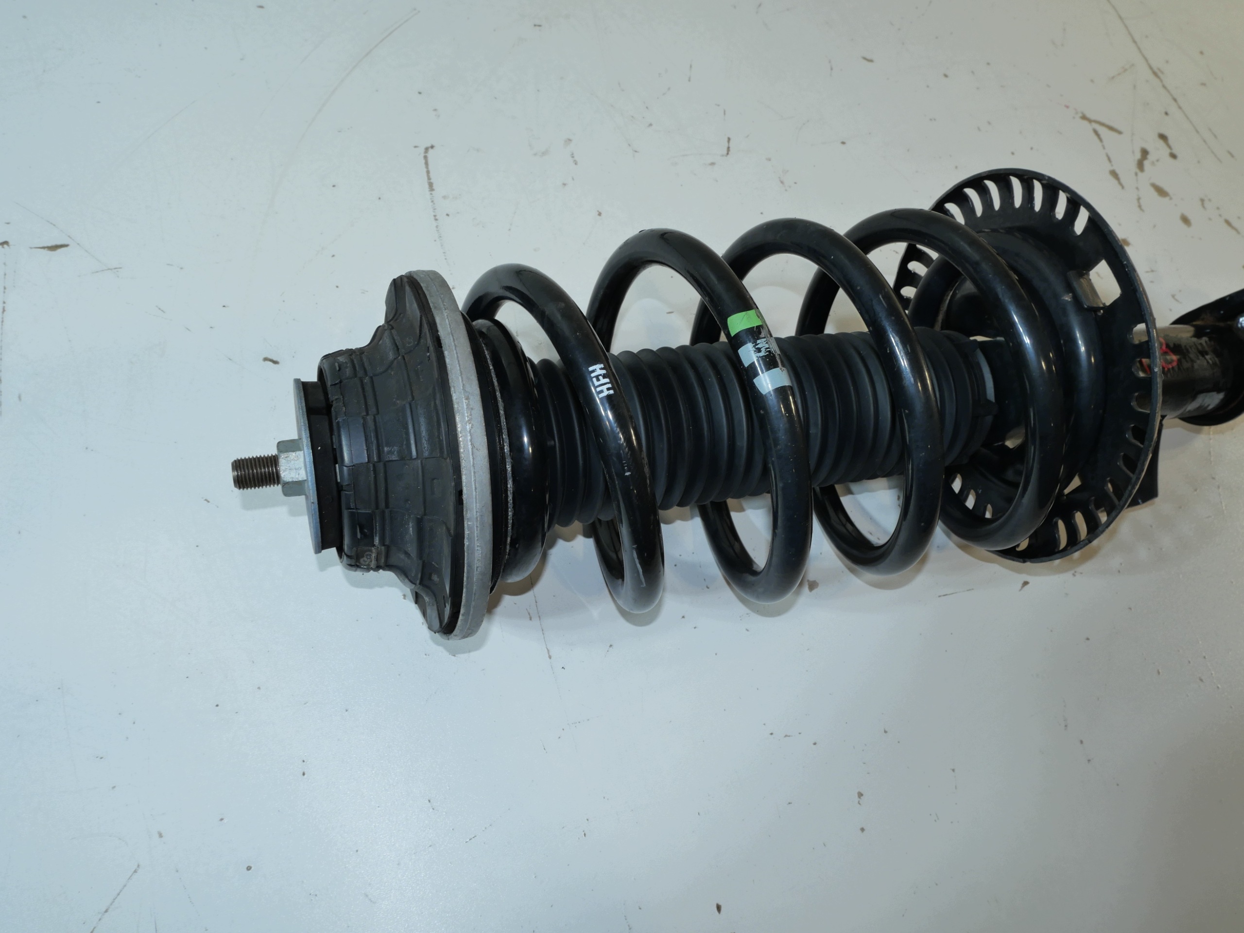 shock absorber front VW T5 LIFT T6 Biturbo 7E8413031