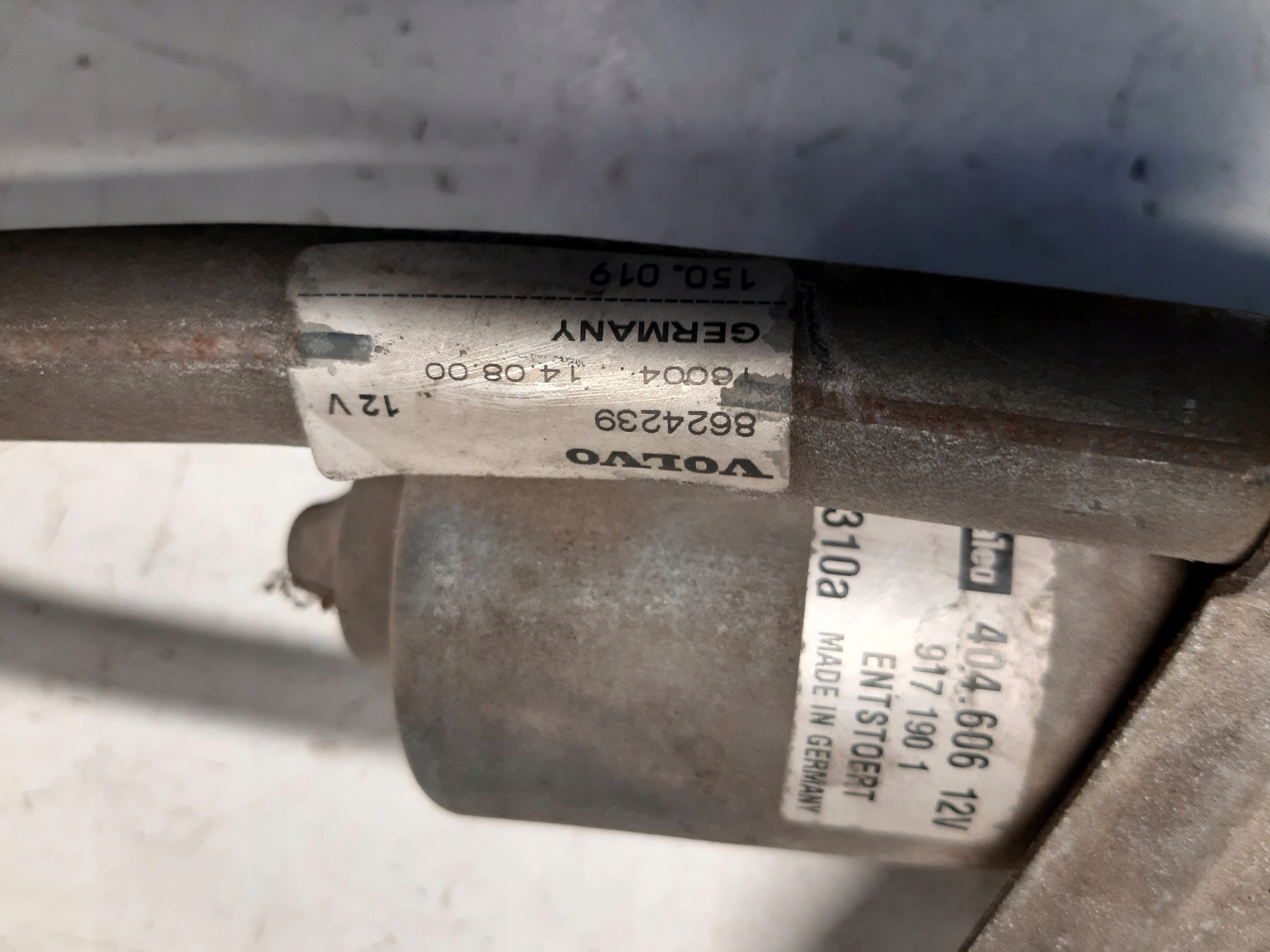 wiper mechanism front VOLVO V70