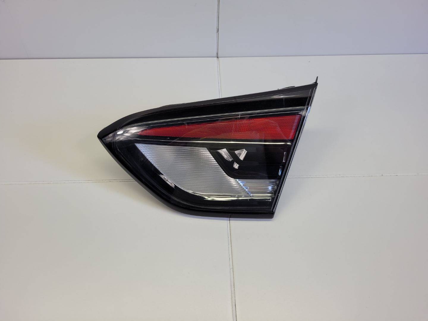 light rear right side Opel Crossland X 2019 39235953