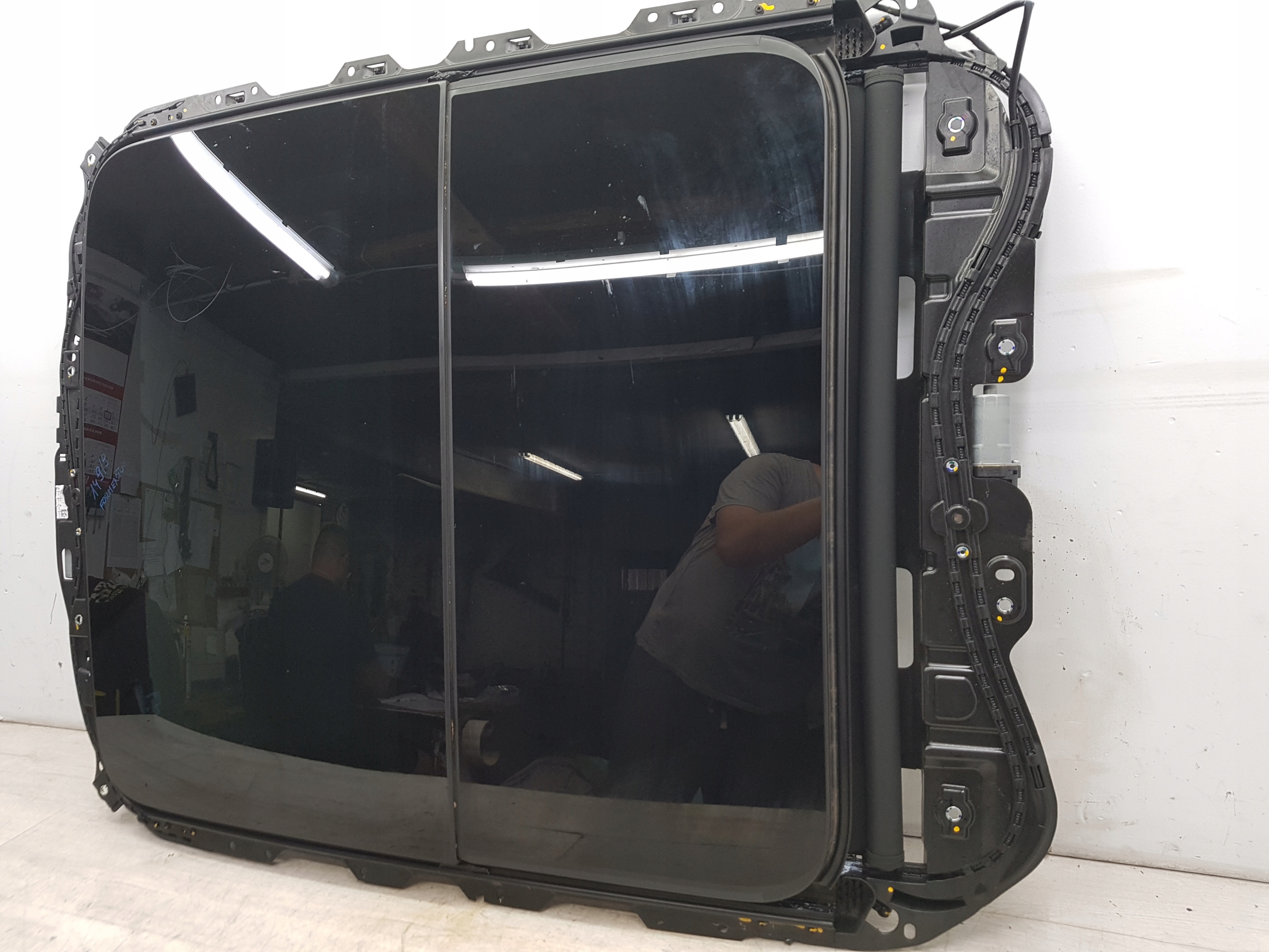 CUPRA FORMENTOR 20- SZYBERDACH PANORAMA Producent części Cupra OE