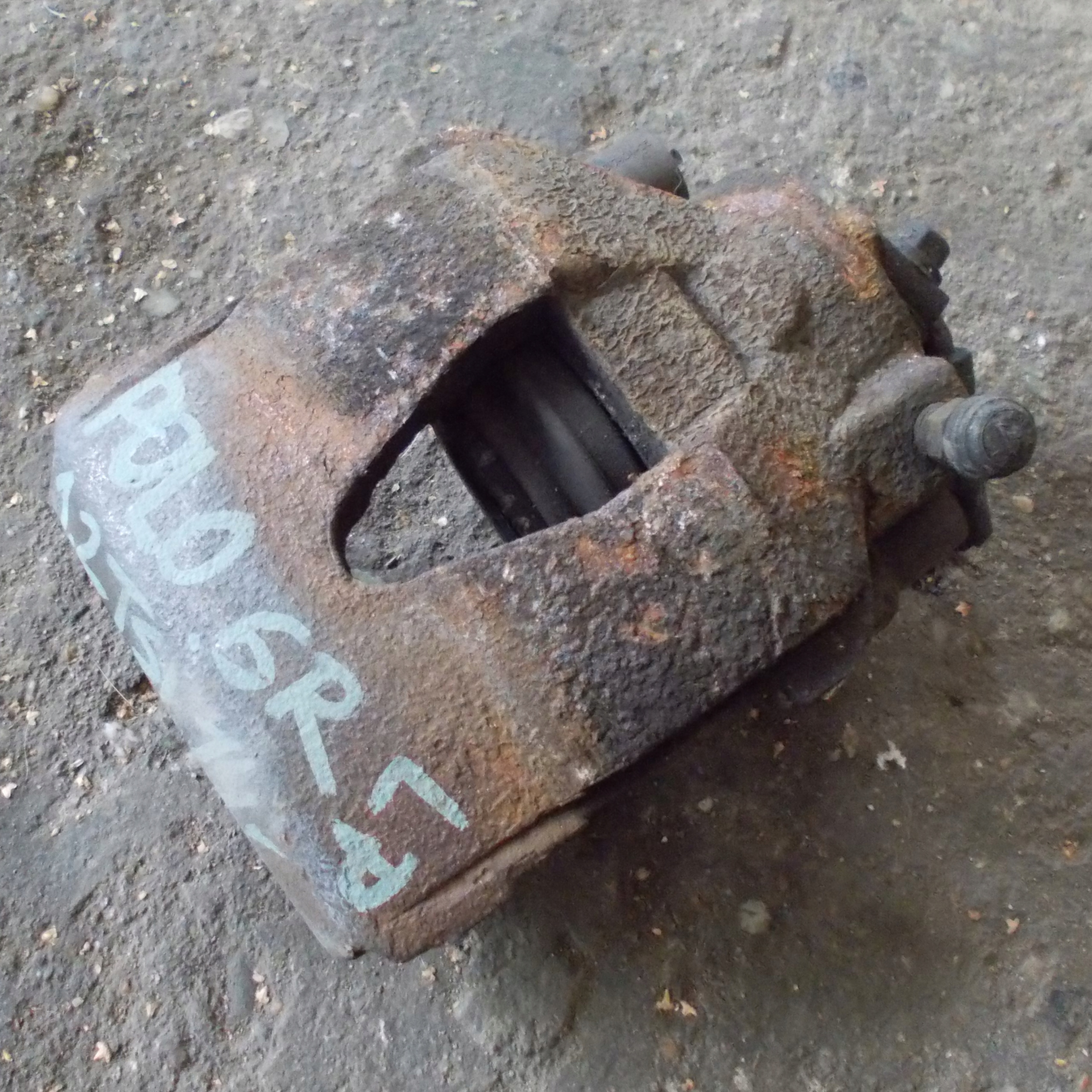 VW POLO 6R 1.2 TSI 14R caliper brake left front