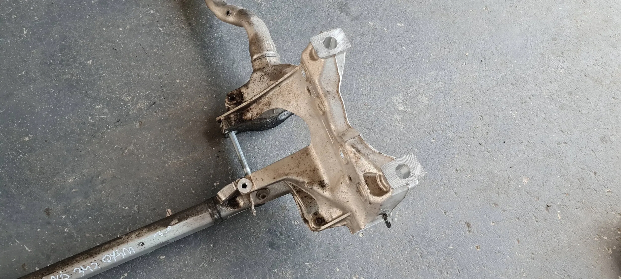 Q7 4M II axle beam axle beam sider front front subframe LAWA 4M0399315L
