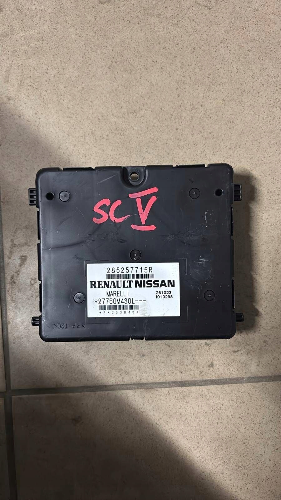 control unit ECU of the engine Renault Scenic E-Tech V 285257715R
