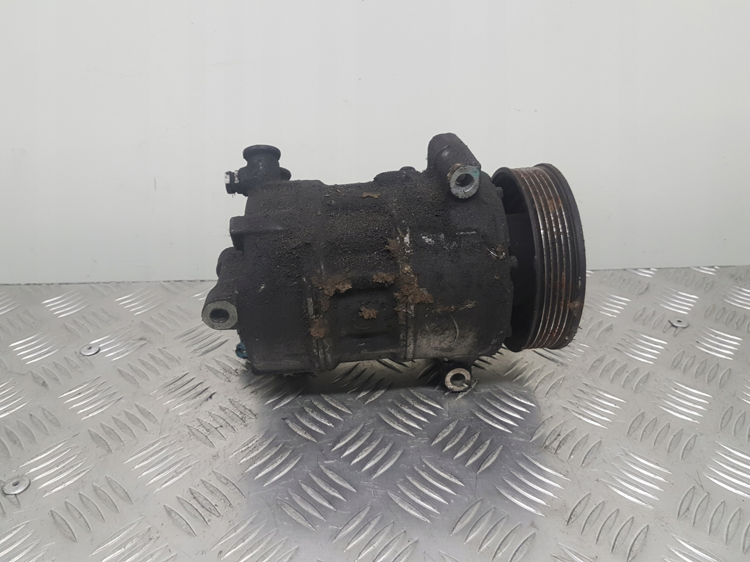klimakompressor OPEL INSIGNIA P13232307