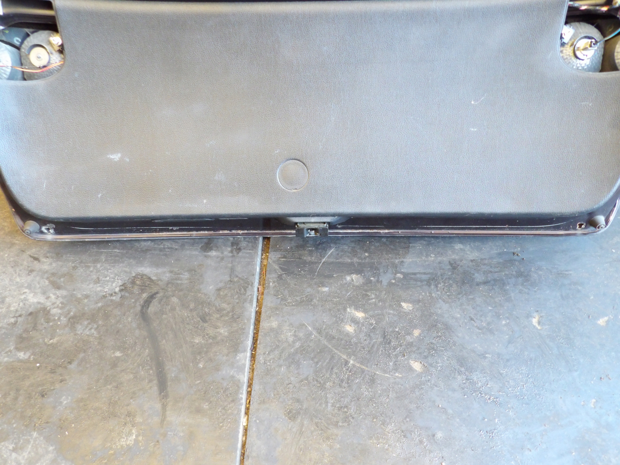Mazda 6 and boot doors kombi lift