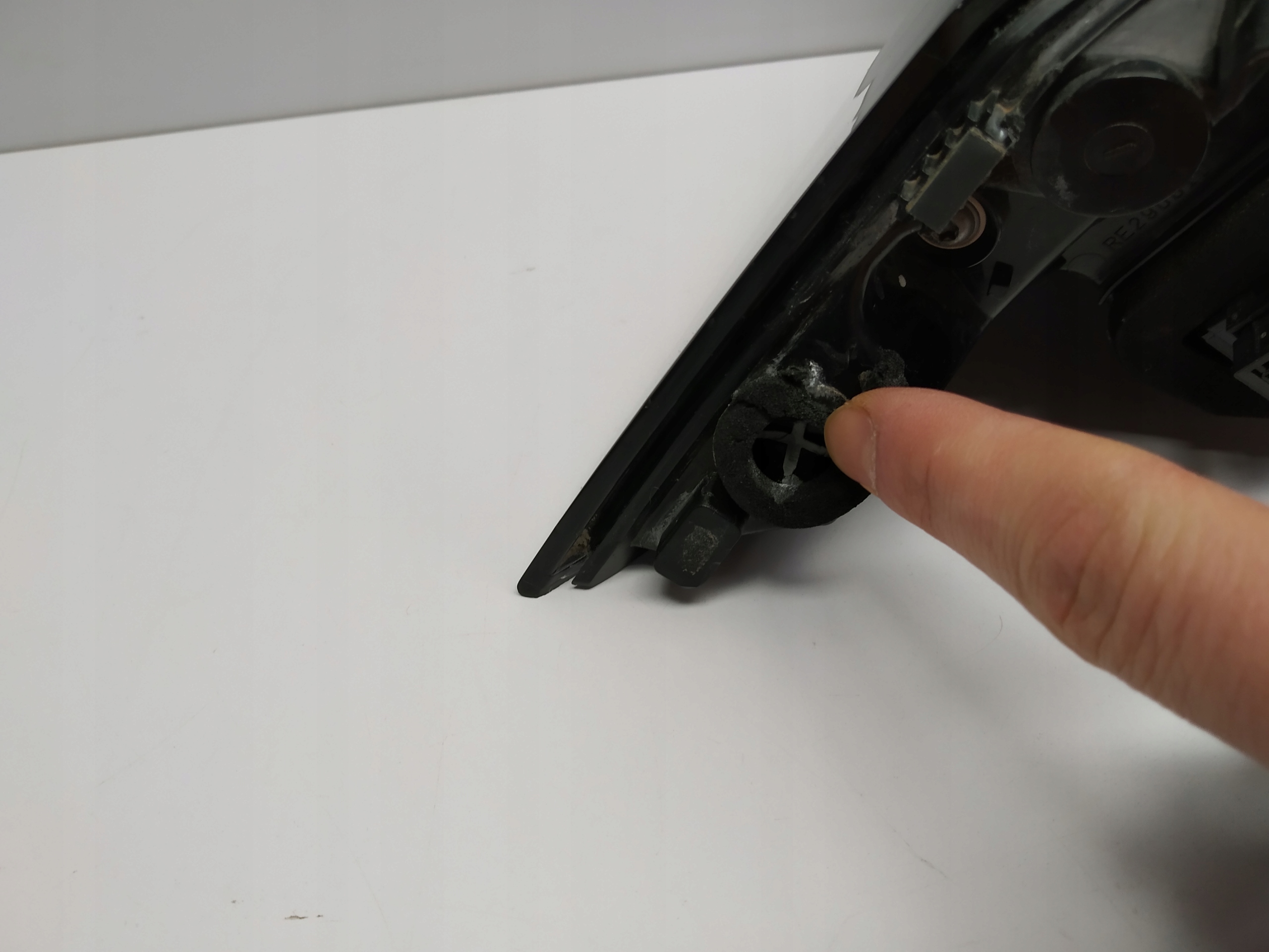 19+ Peugeot 2008 II light rear part right originál