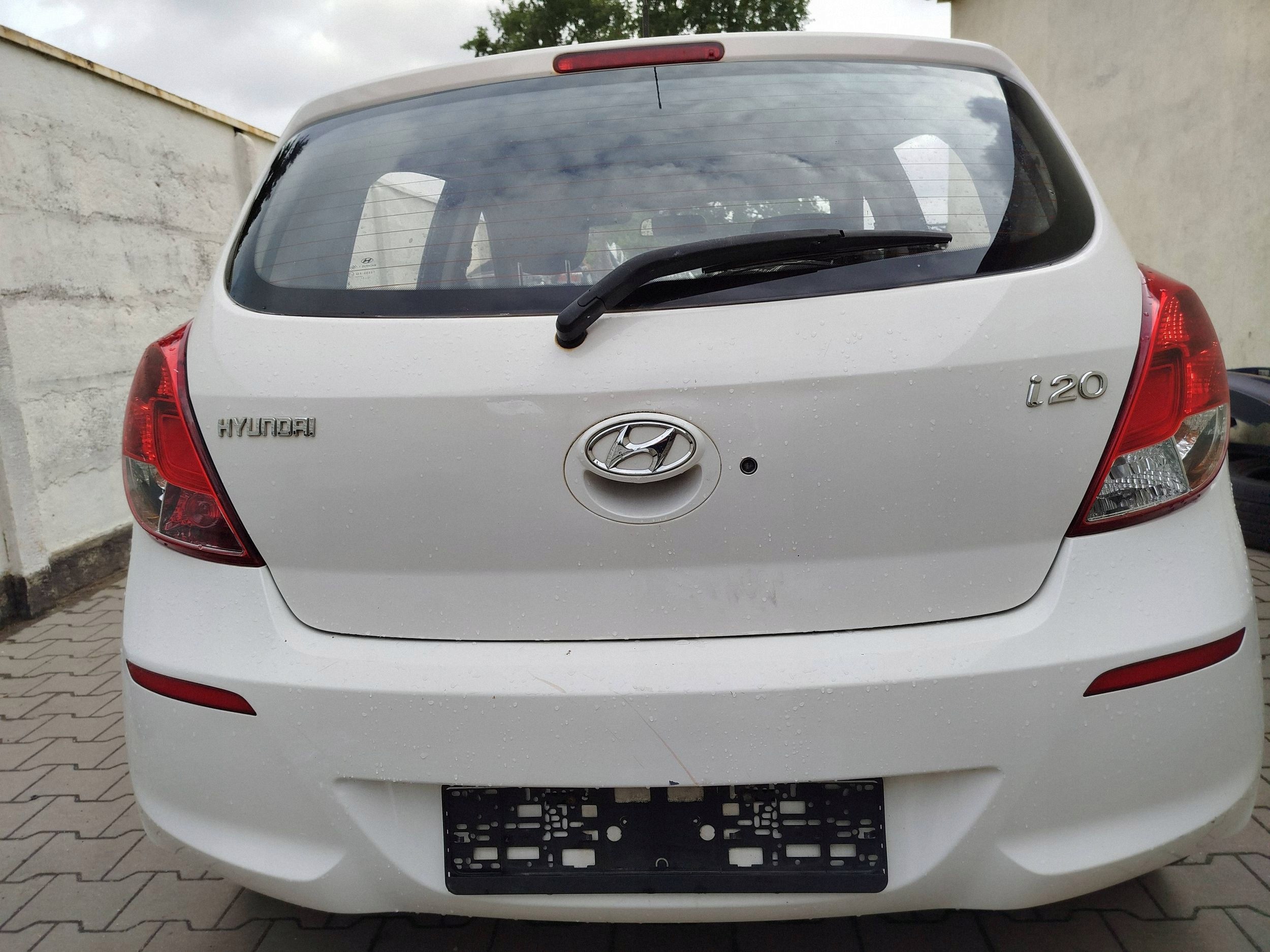 boot door rear I20 LIFT colour PHW 2013R