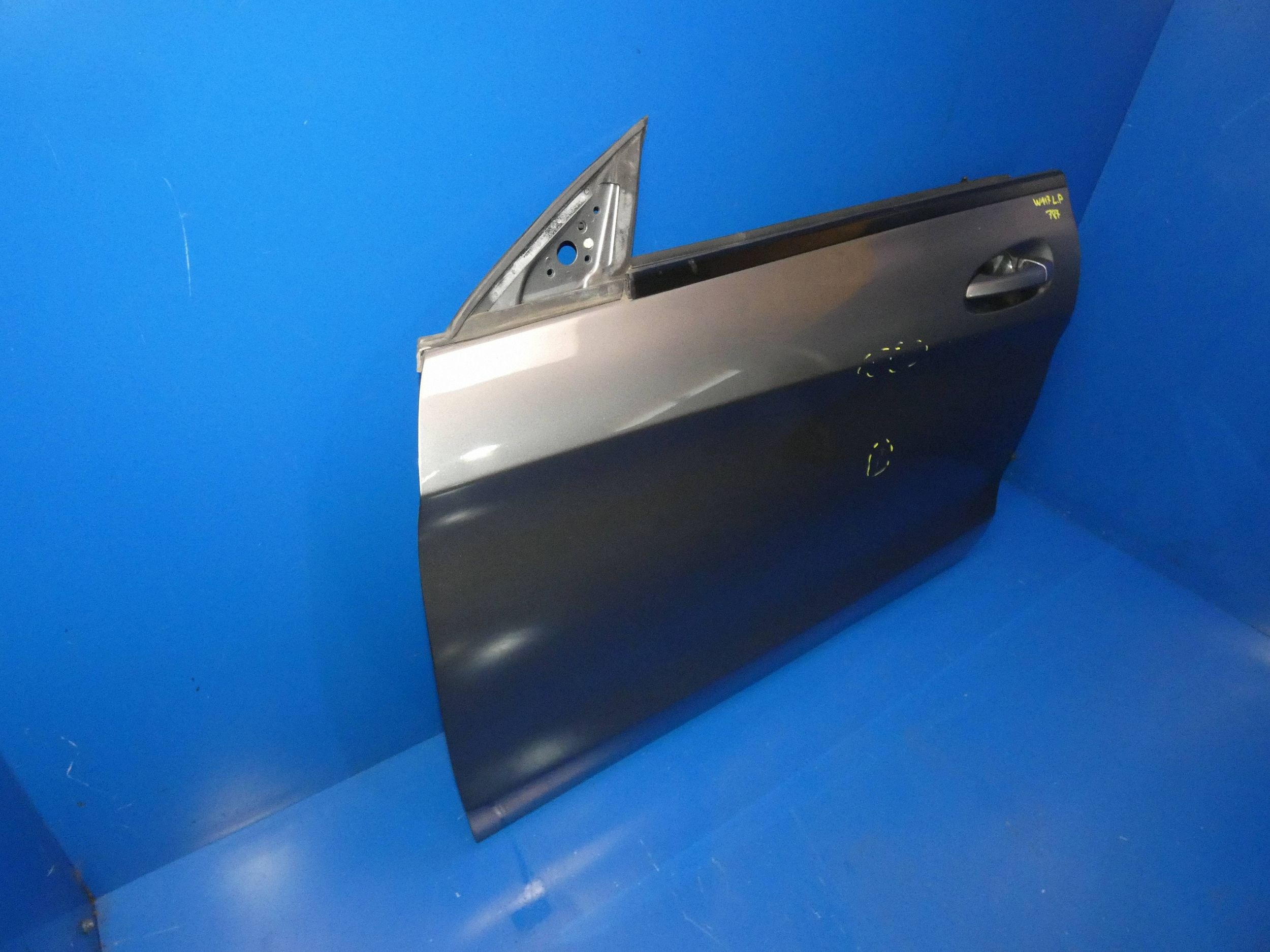 MERCEDES ML W117 door left front front left 787