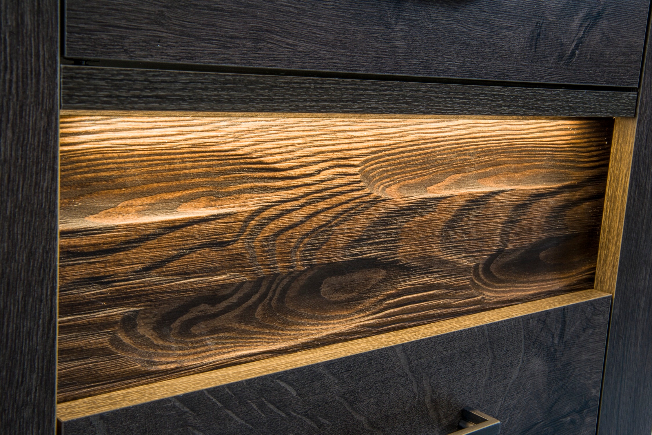 Witryna do salonu kredens z LED INDIANAPOLIS I23 Kolekcja Indianapolis