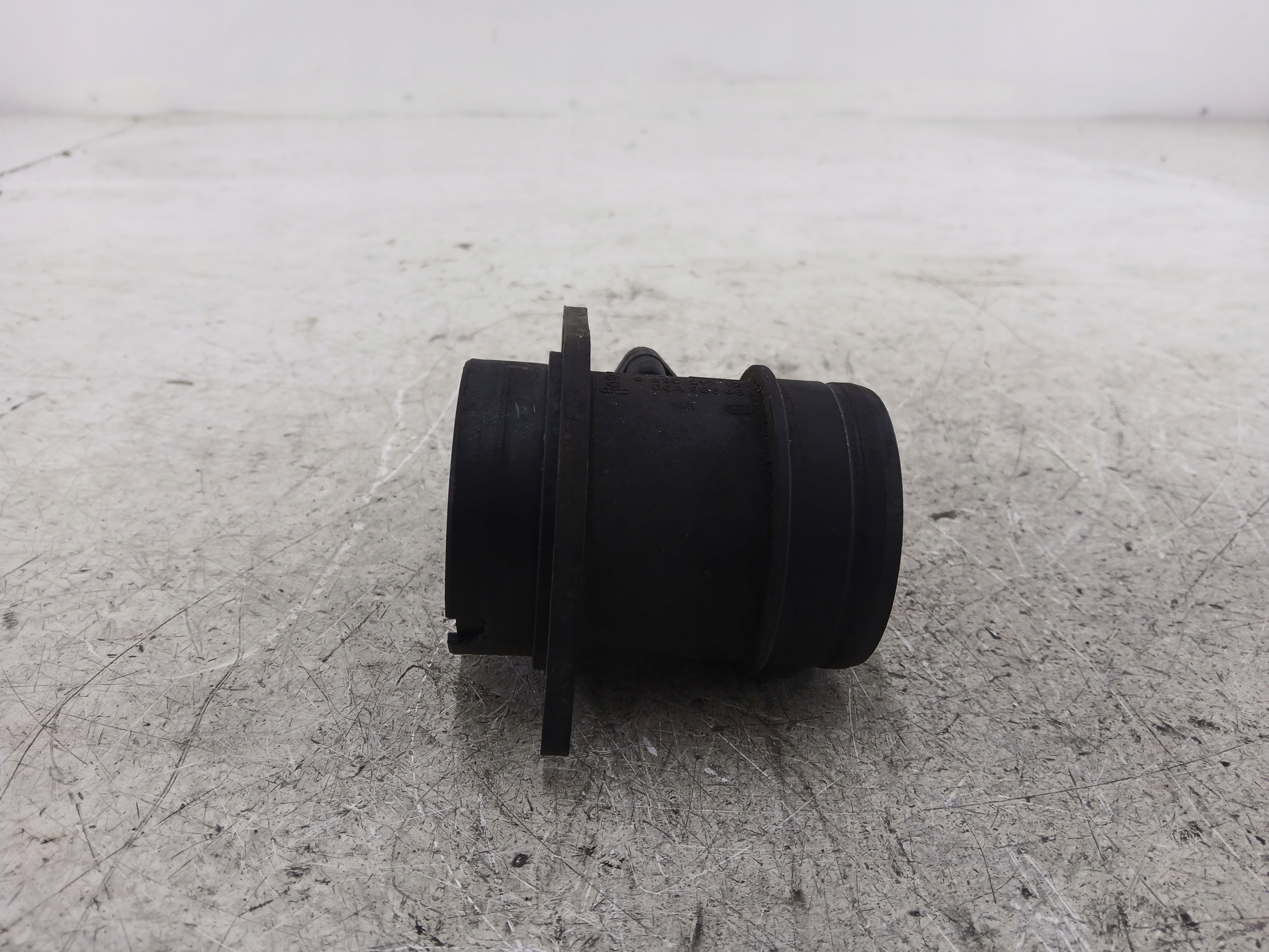 VW GOLF IV 1.9 TDI flow meter 06A906461