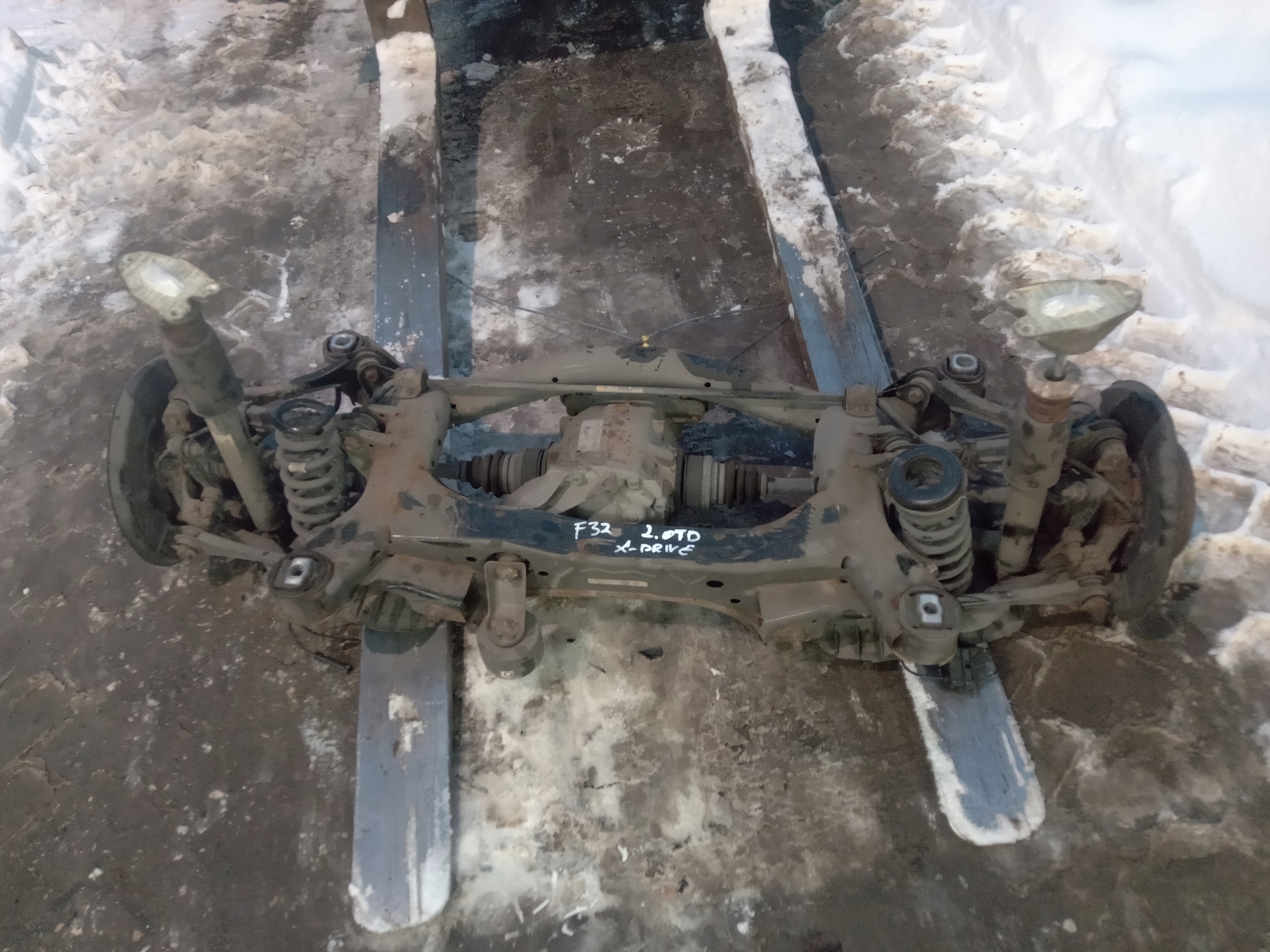 BMW 4 F32 ZAWIESZENIE TYŁ TYLNE DYFER 2.81, 2.0 D