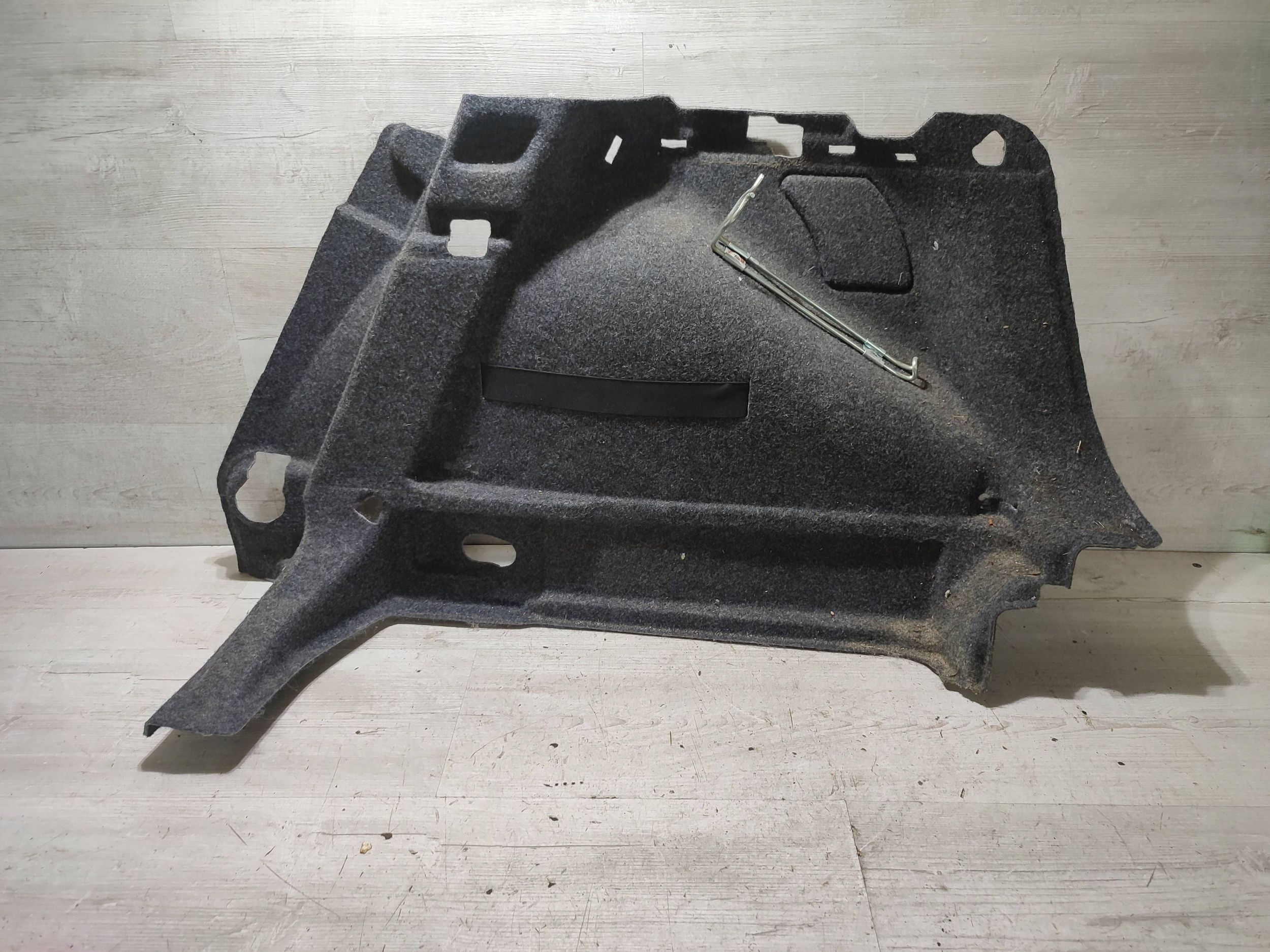 Seat Arona 2019 rear part side right side / upholstery / boot