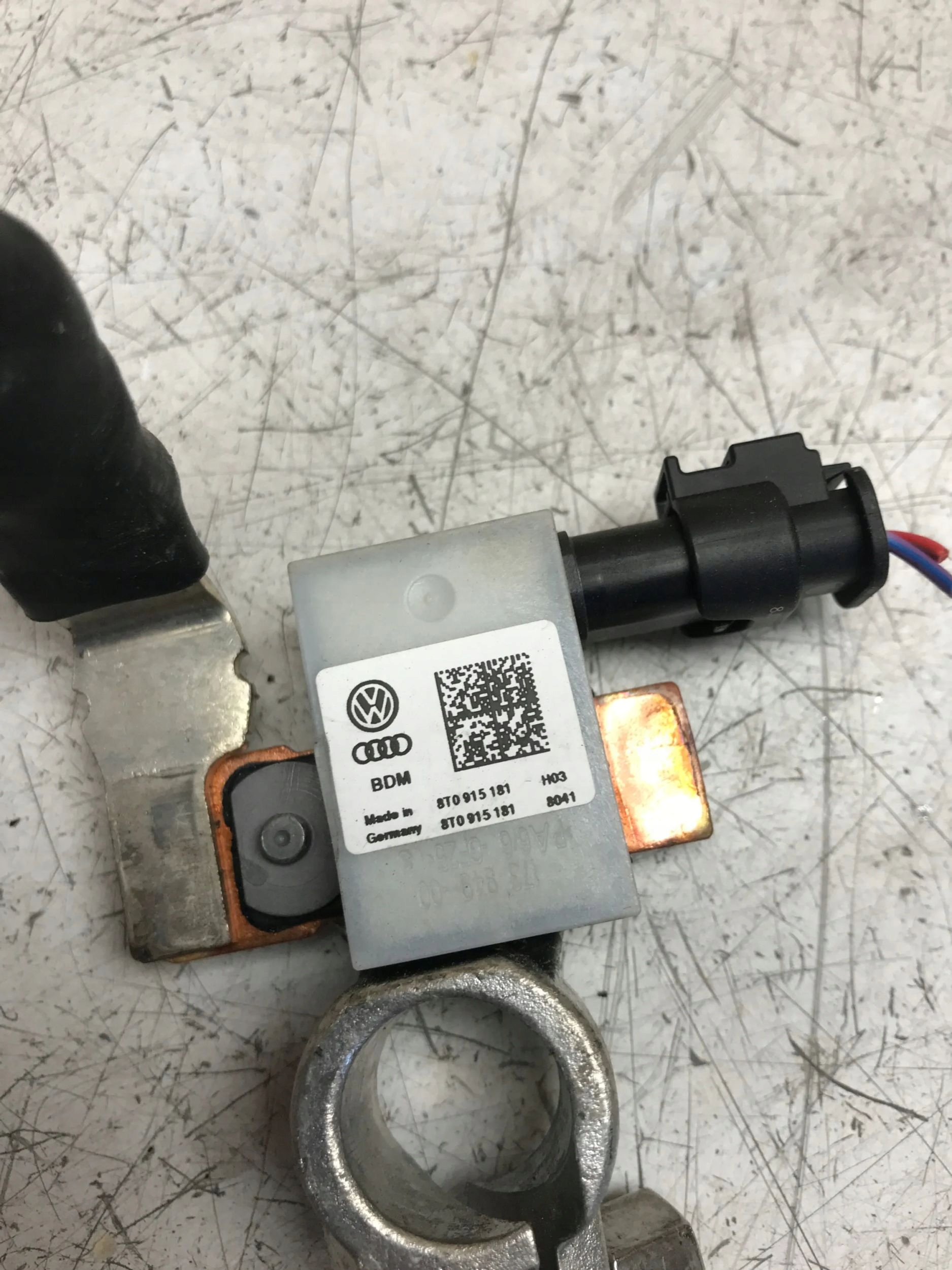 Batteriemanagement Sensor AUDI A5 8T0915181