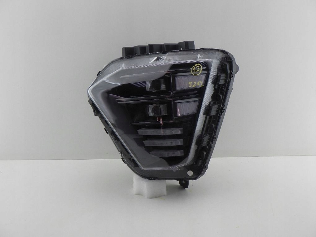 HYUNDAI KONA II 2 2022- 92102 BE100 light left front