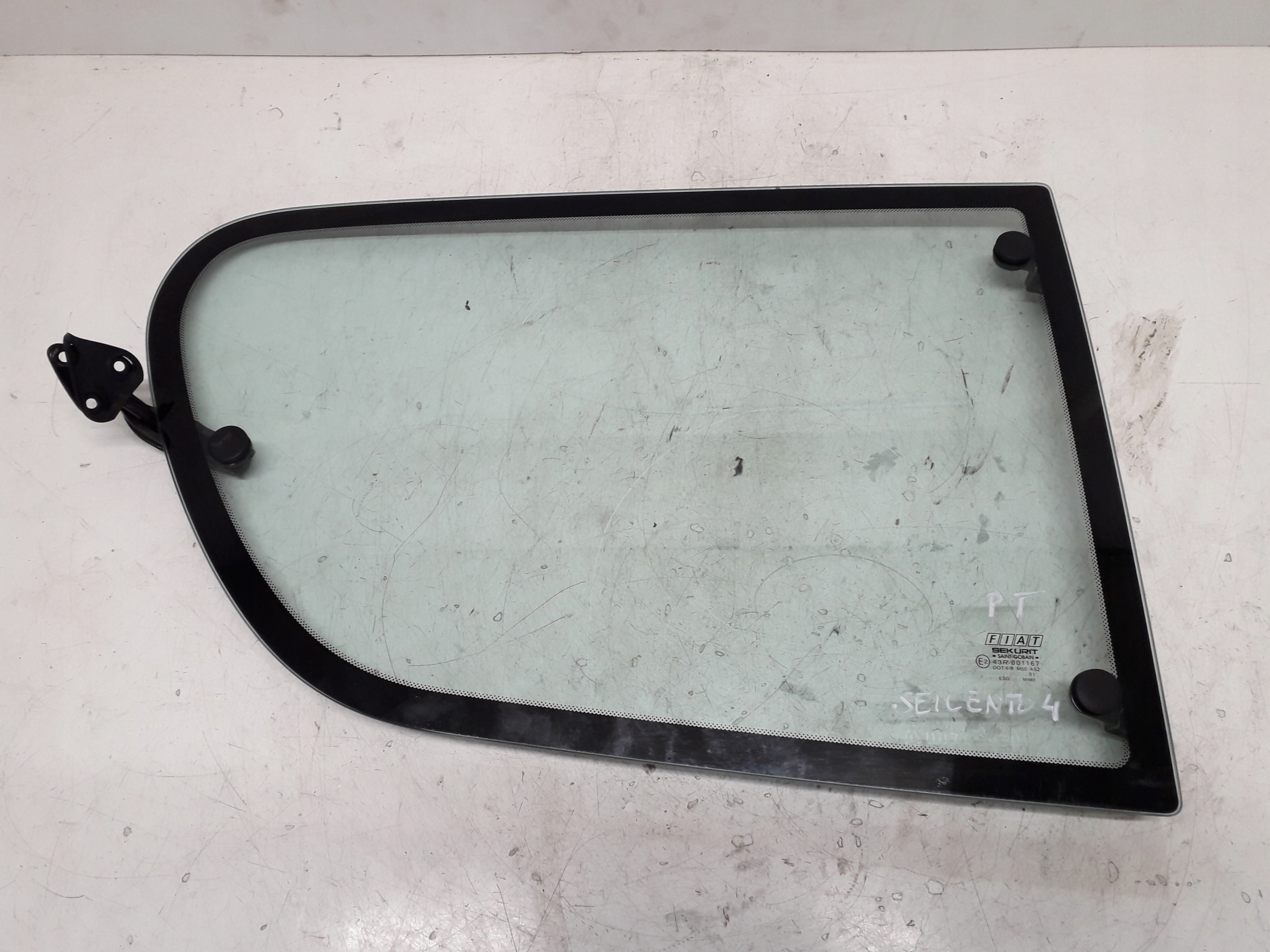 FIAT SEICENTO 97-10 SZYBA KAROSERYJNA PRAWA TYLNA TYŁ