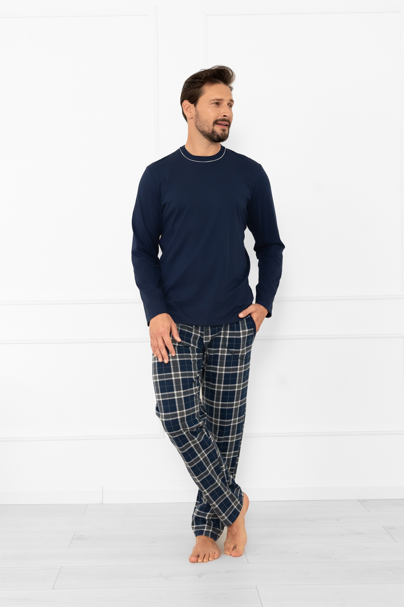 Pánské pyžamo s dlouhým rukávem a dlouhými kalhotami Andreas XXL Italian Fashion