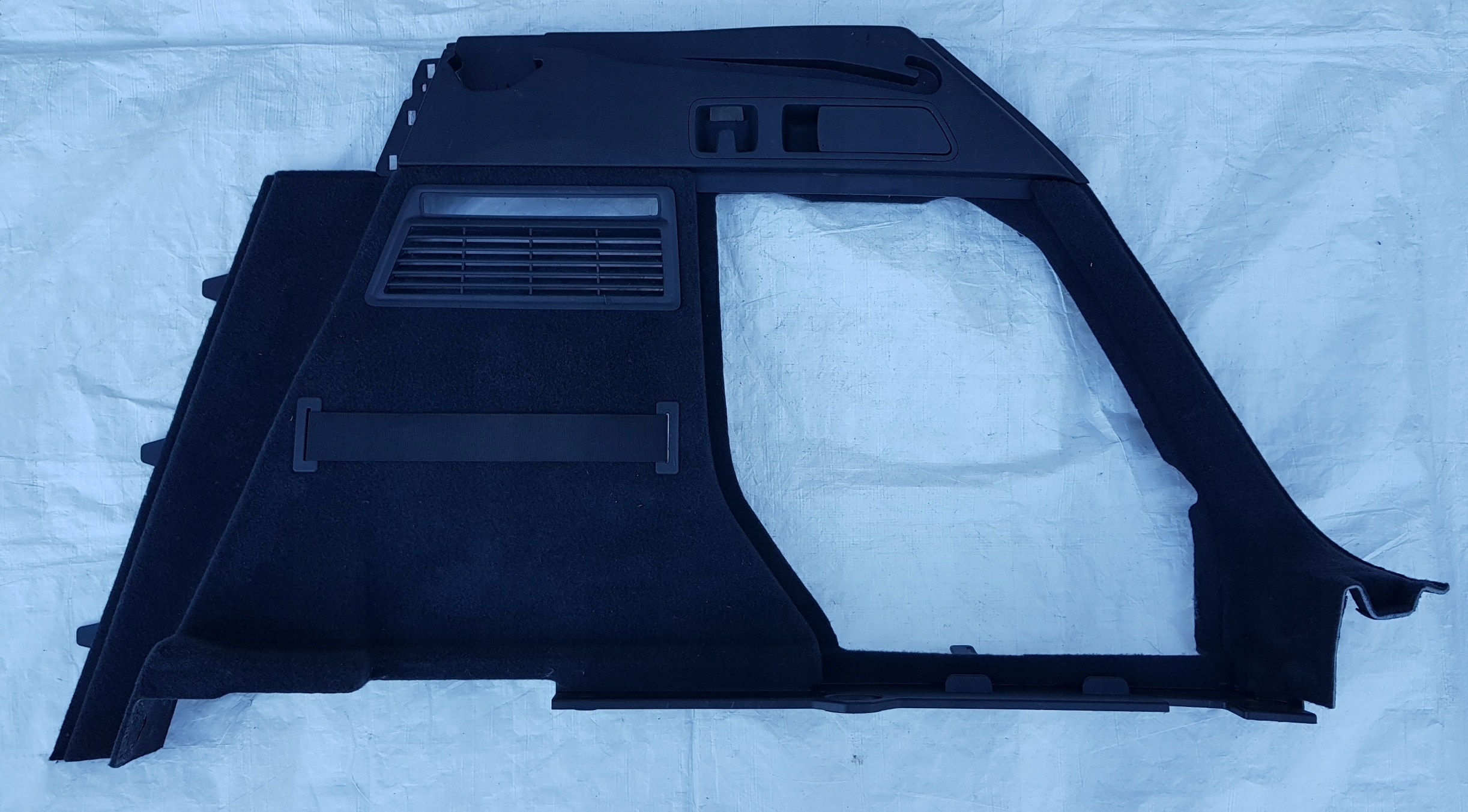 80A880C02 - AUDI Q5 80A бекон багажника правий