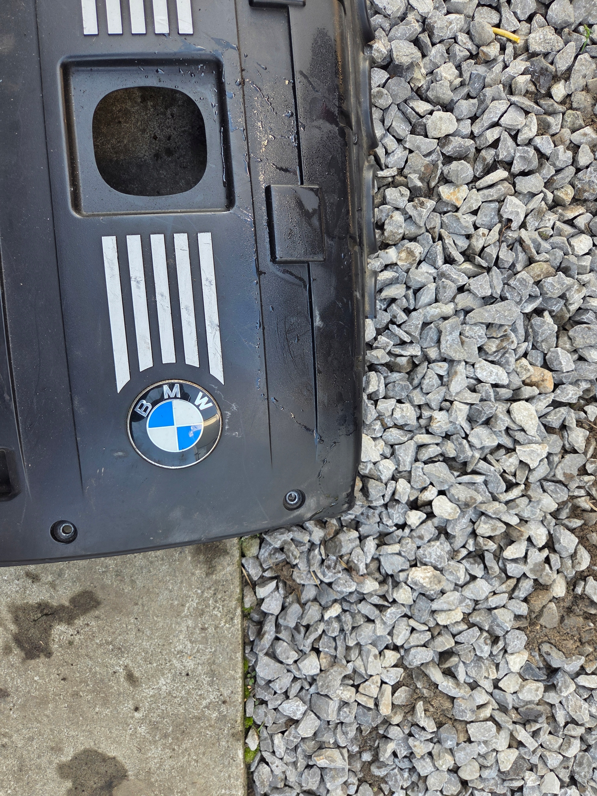engine housing cover BMW N53 E90 330i LIFT 7575034