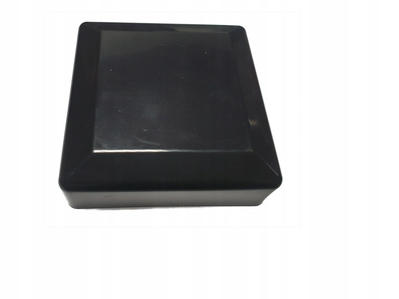 

Daszek Kapturek zewnętrzny na słupek 100x100czarny