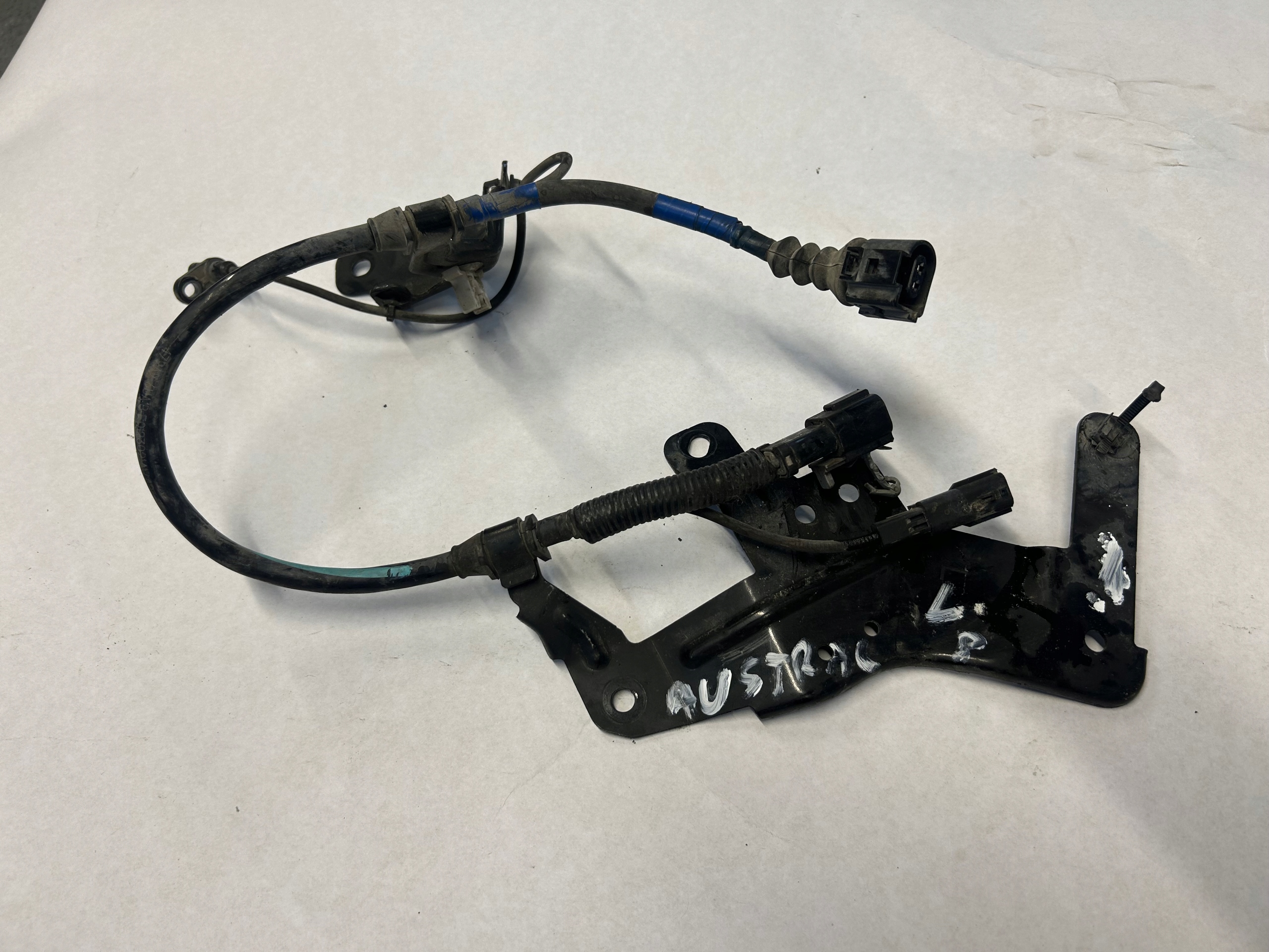 RENAULT AUSTRAL Sensor ABS links vorne