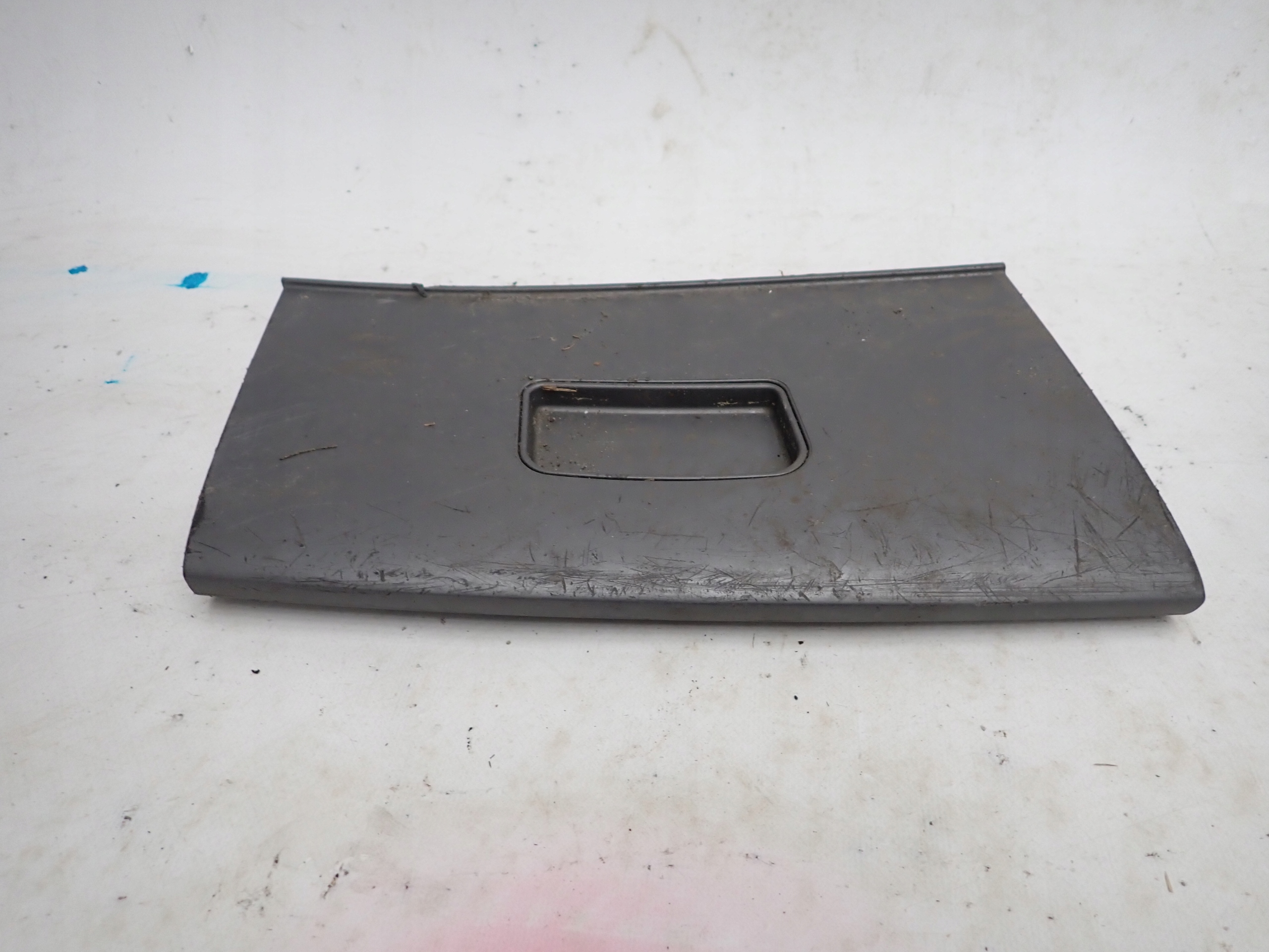 AUDI A1 8X0 10-14 Blende Abdeckung Abschleppöse heck
