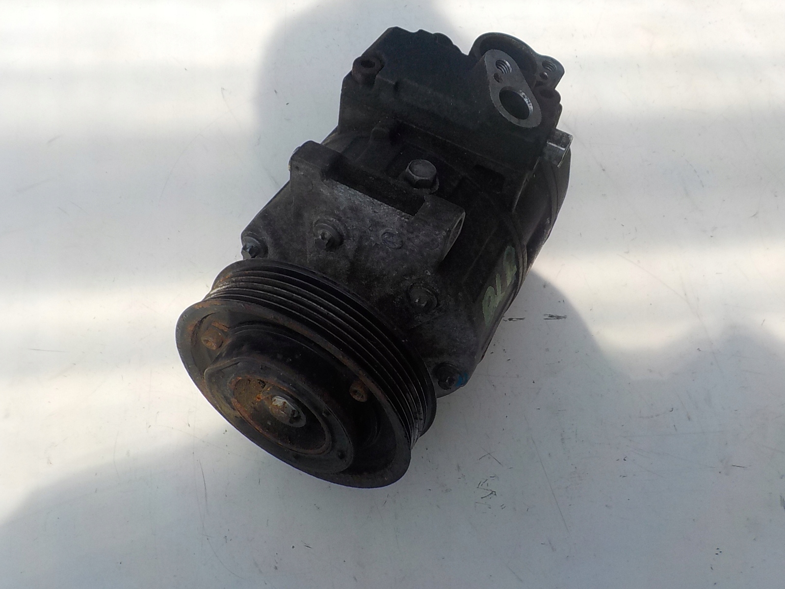 Golf V Audi A3 8P 2.0 компрессор 1K0820803L