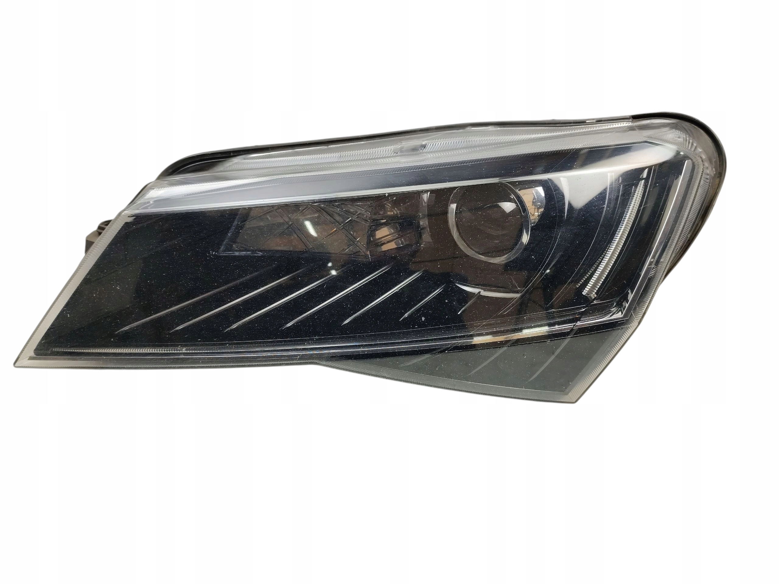 light REFLEKTOR left front XENON LED SKODA SUPERB III (15-19) 3V2941015A UK