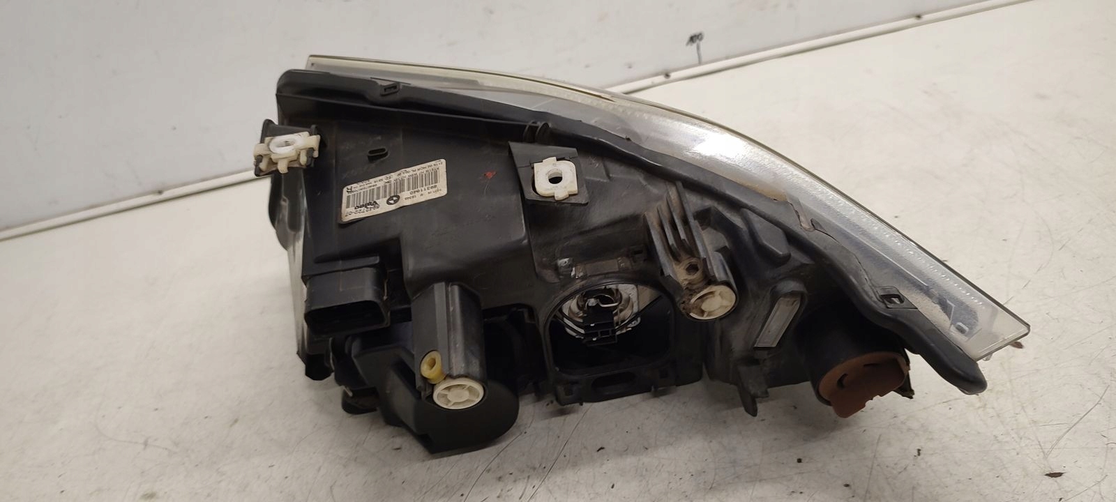 light front front right BMW E90 2,0i