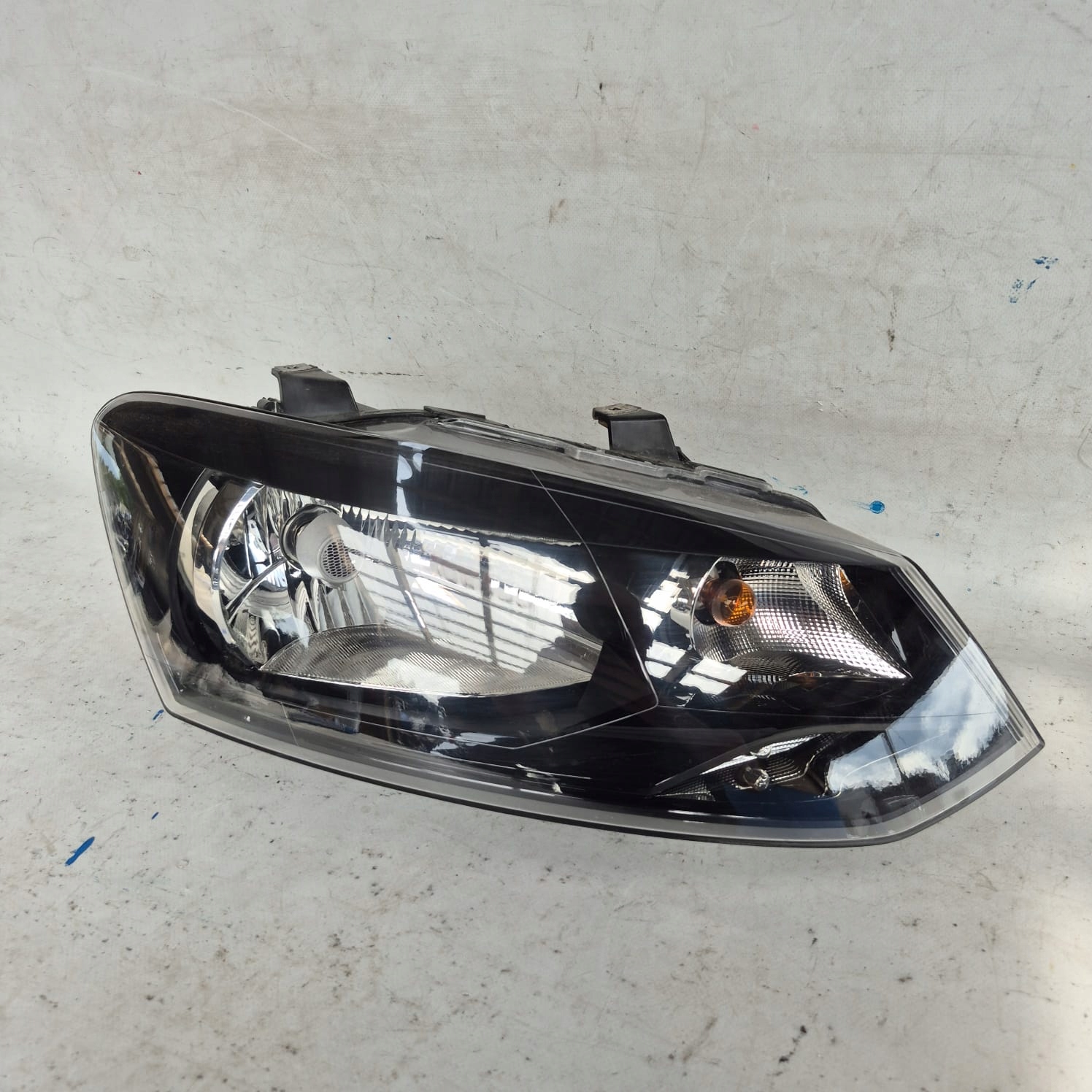 VW POLO V 6R 09- light right front front 6R1941016E