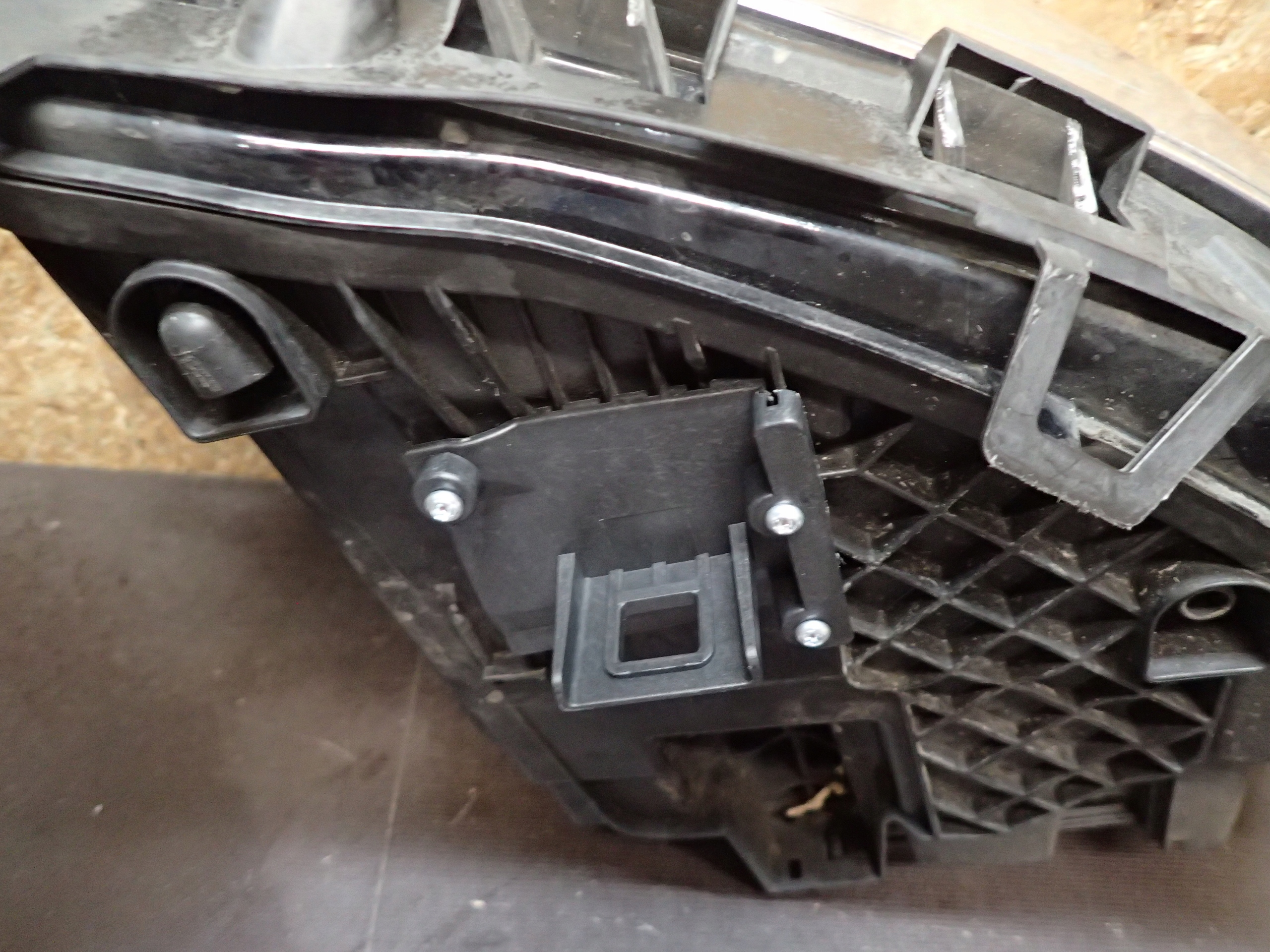 LIGHT FRONT LEFT MERCEDES CLA W118 A1189061900