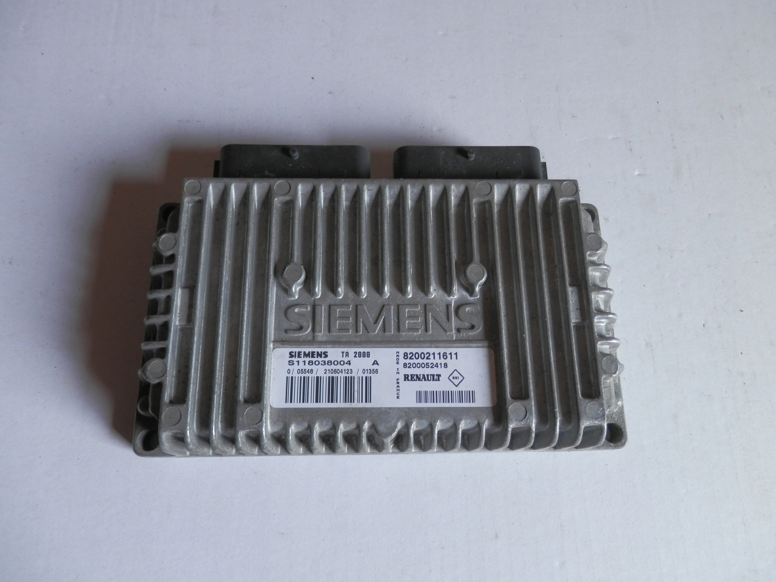 RENAULT STEROWNIK 8200211611 8200052418 S118038004
